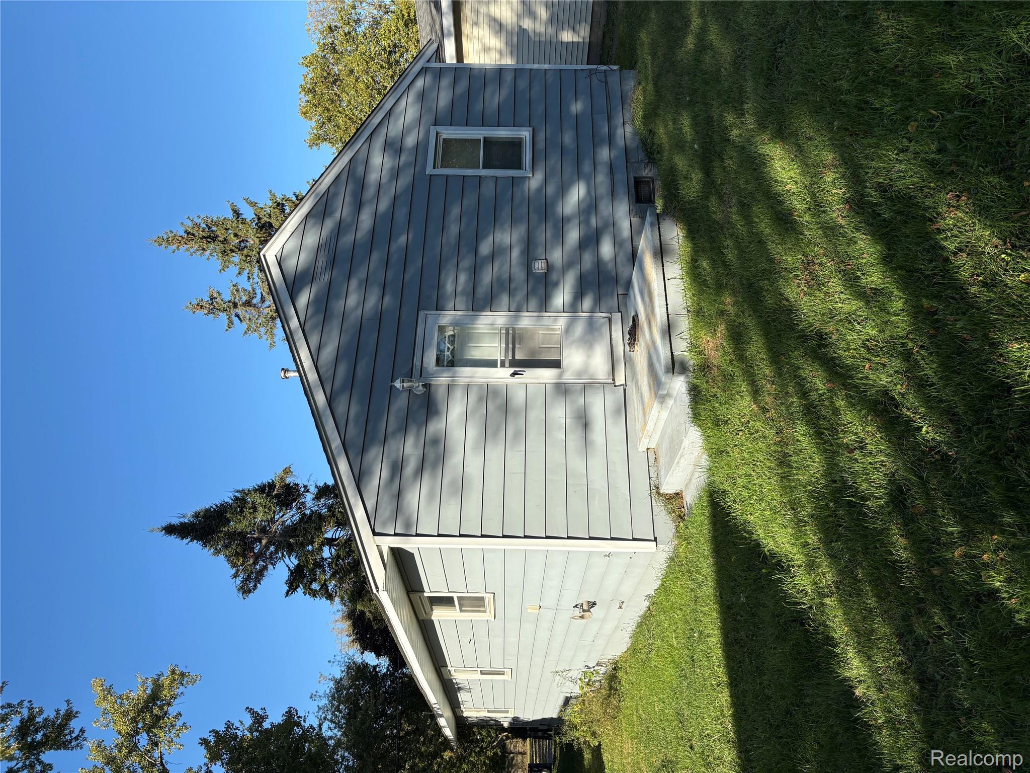 2264 E Schumacher Street