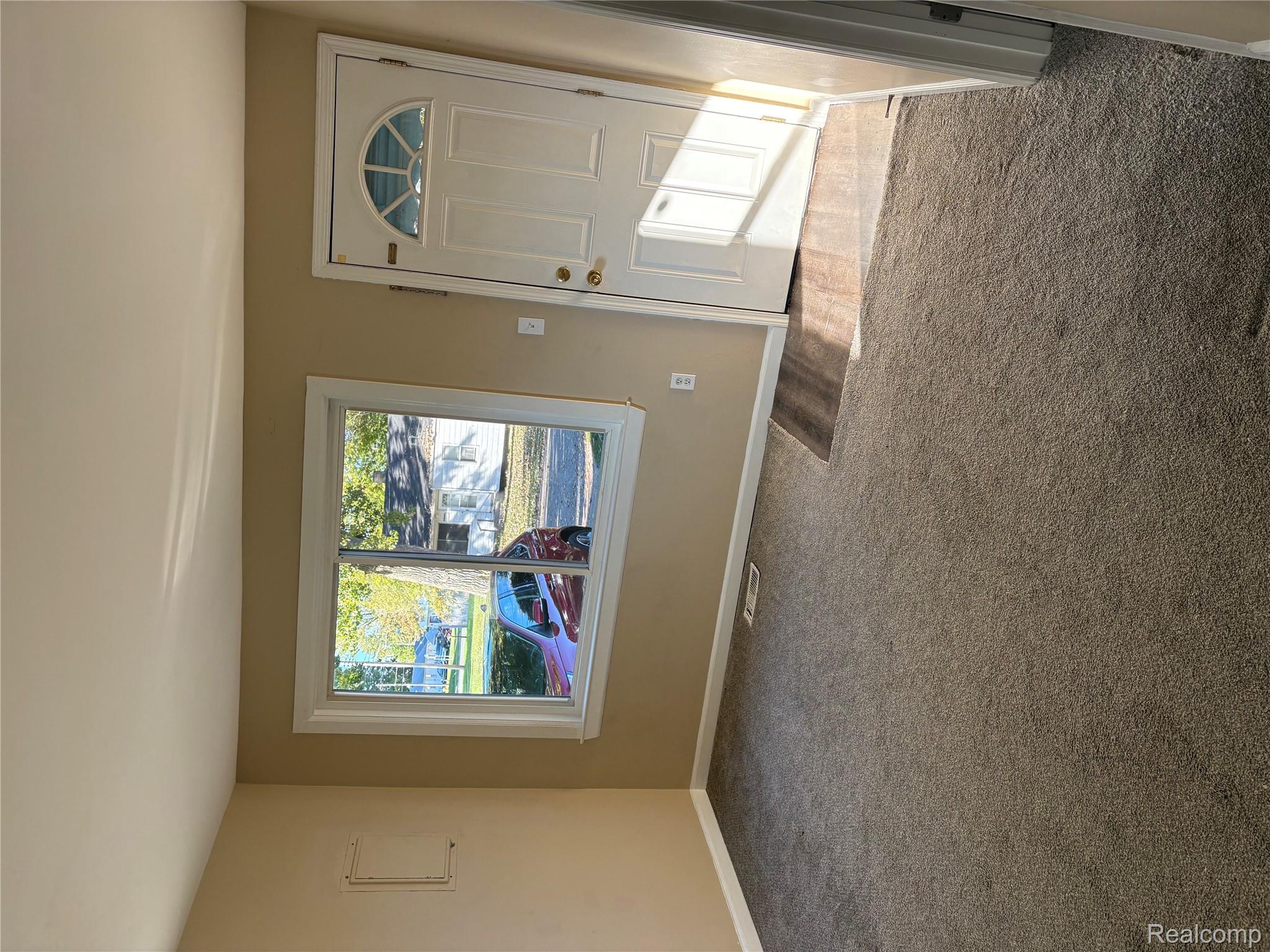 2264 E Schumacher Street