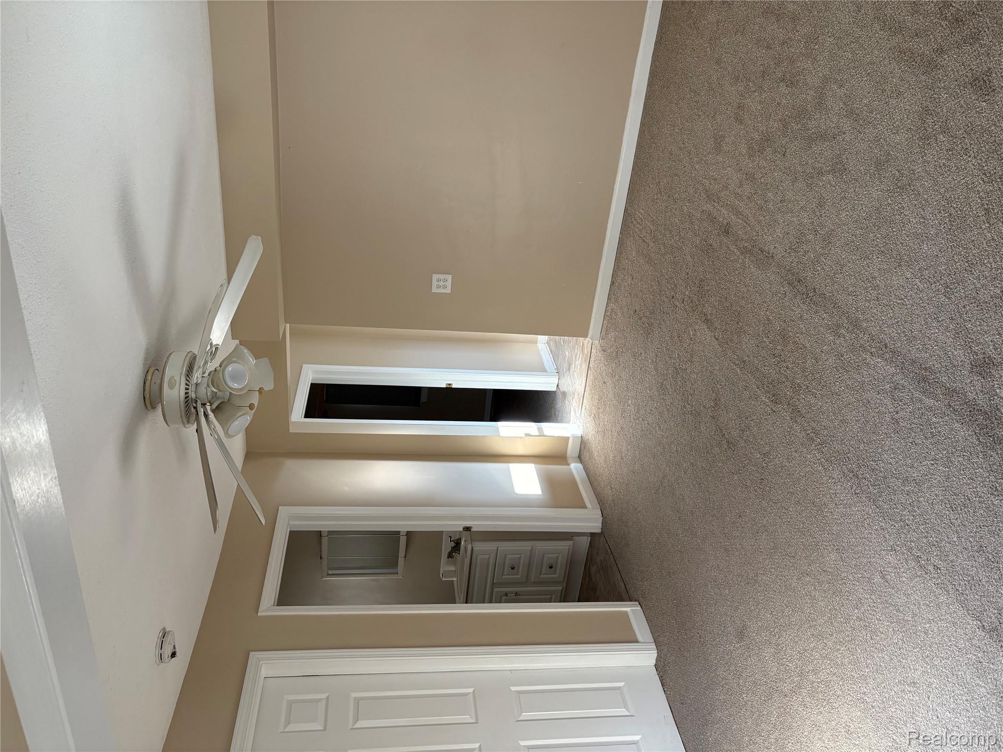 2264 E Schumacher Street