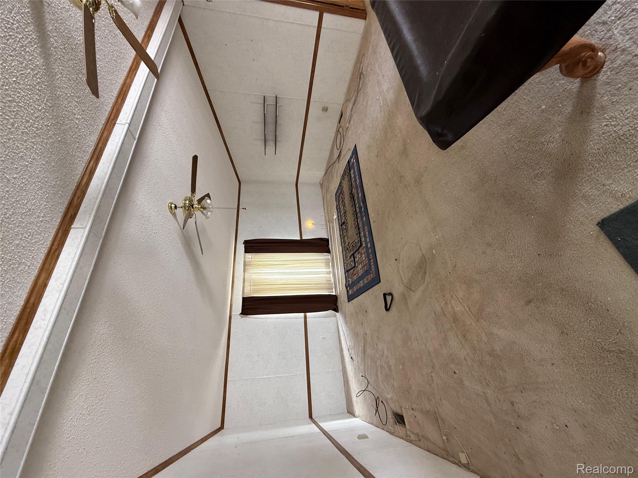 2222 S Sheeran Drive