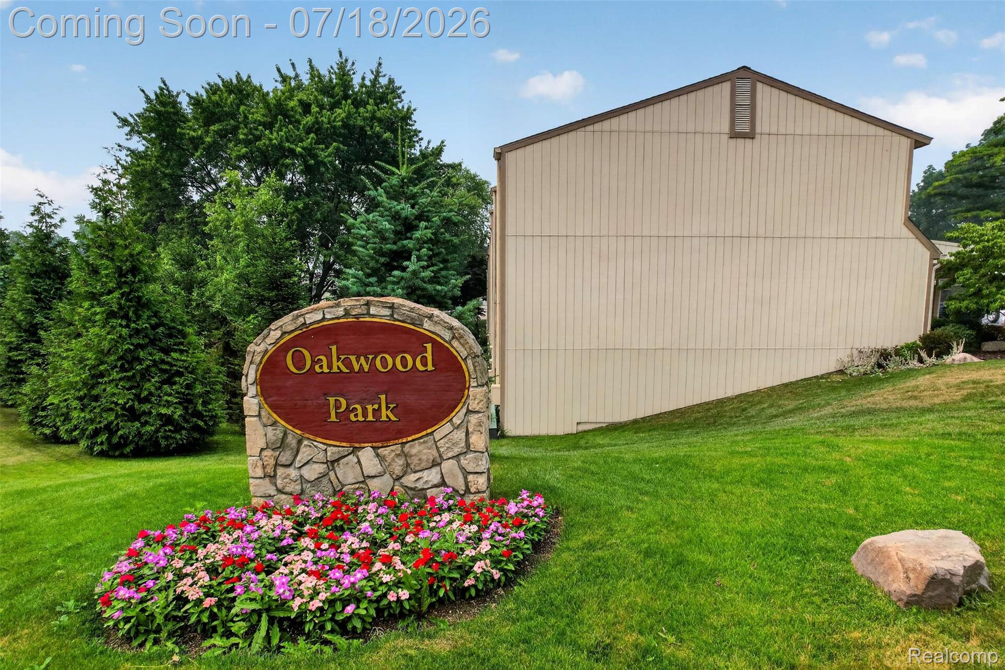 1509 Charter Oak Drive