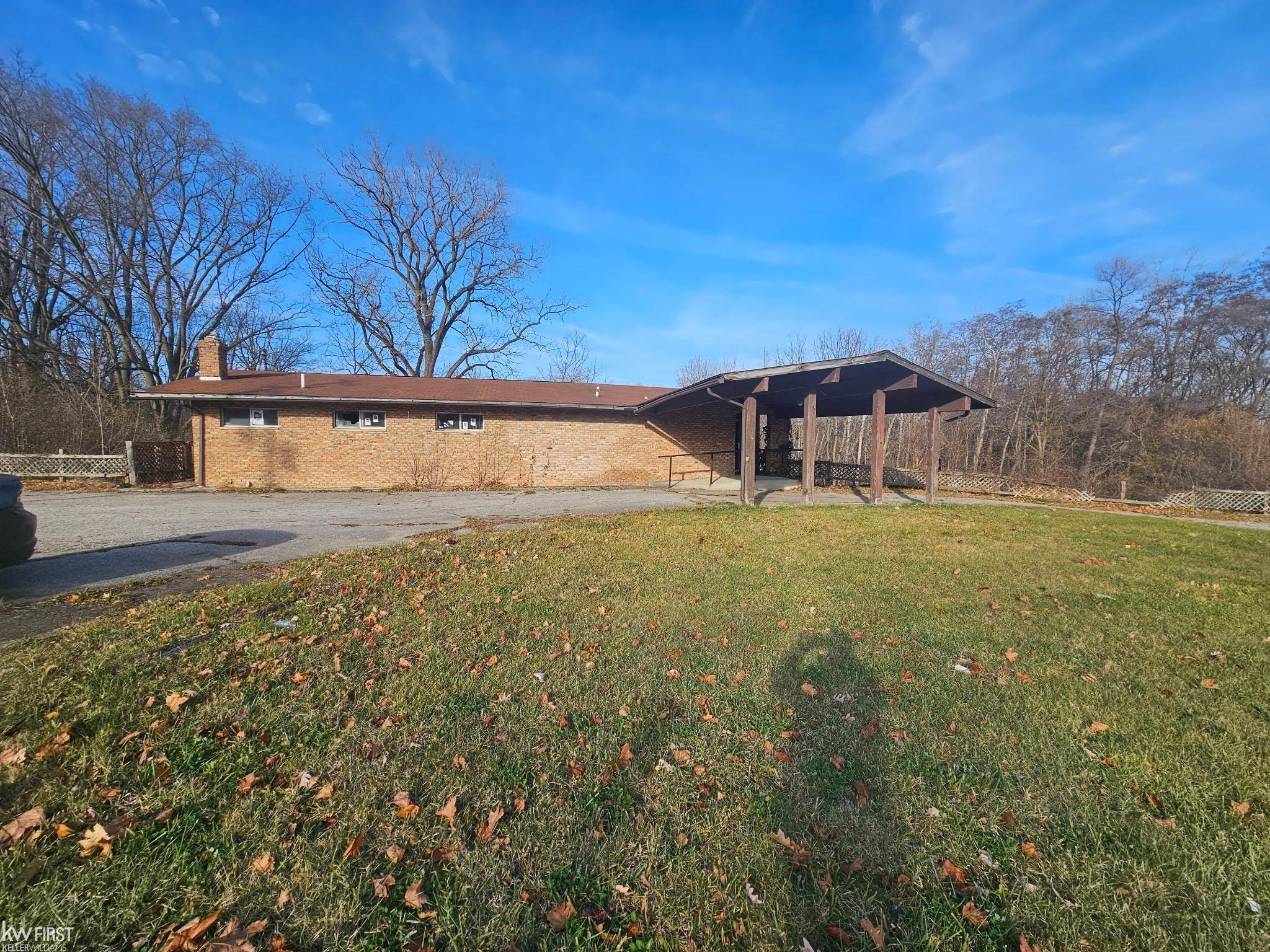 2408 W Carpenter Road