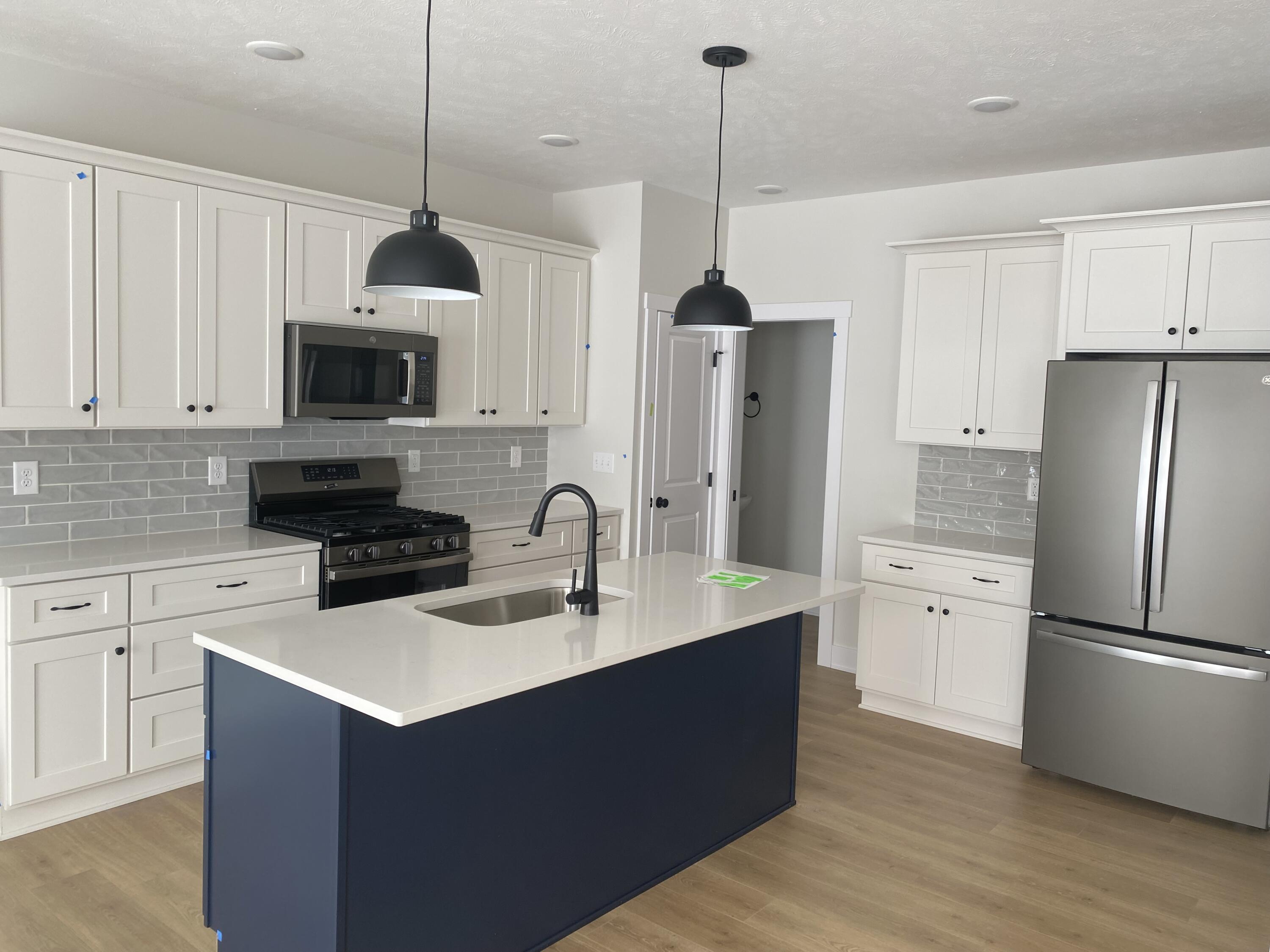 4241 Stratton Boulevard SE 24