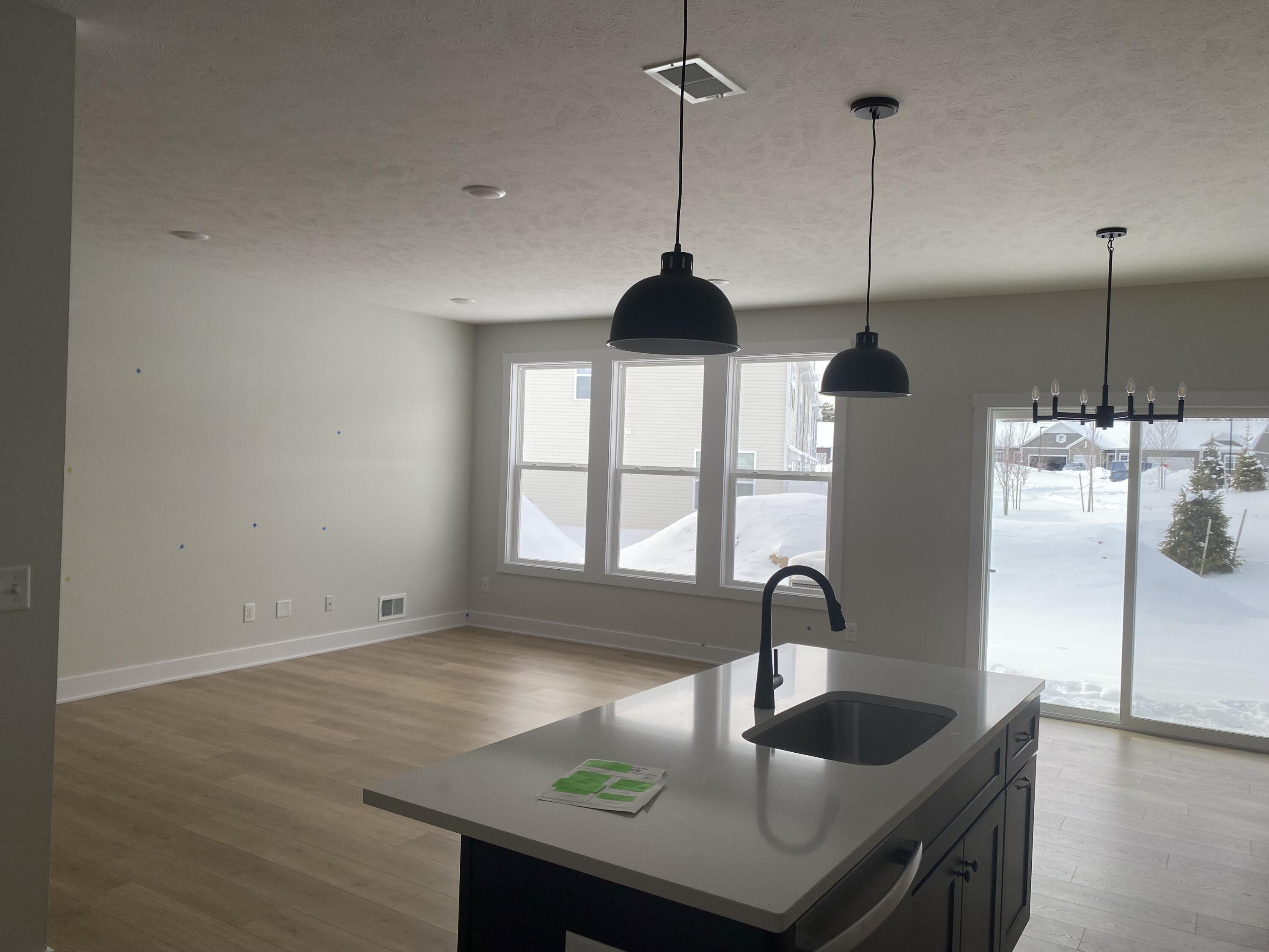 4241 Stratton Boulevard SE 24