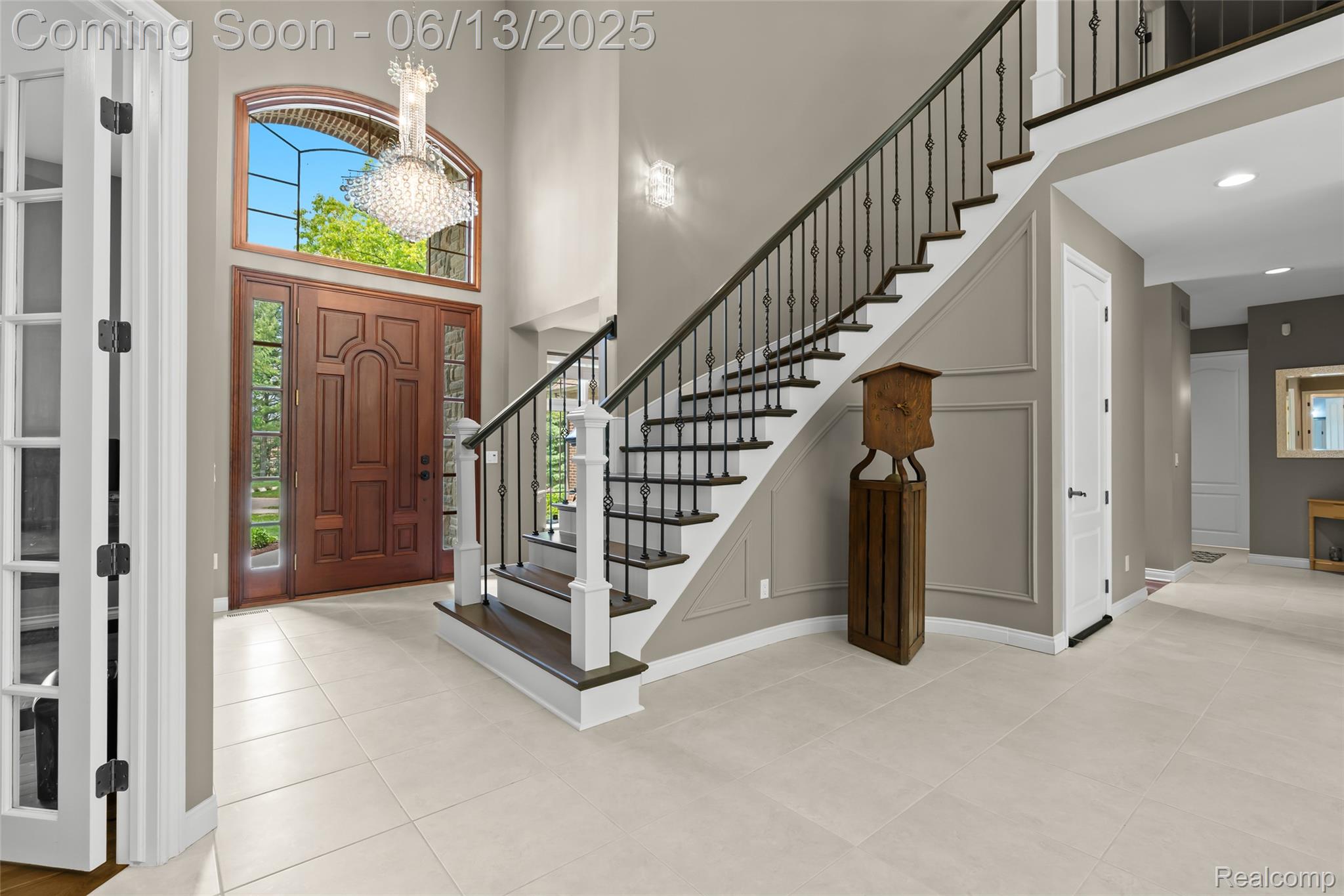 9030 Hidden Court W