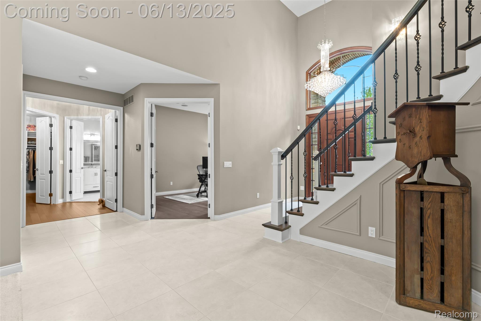 9030 Hidden Court W