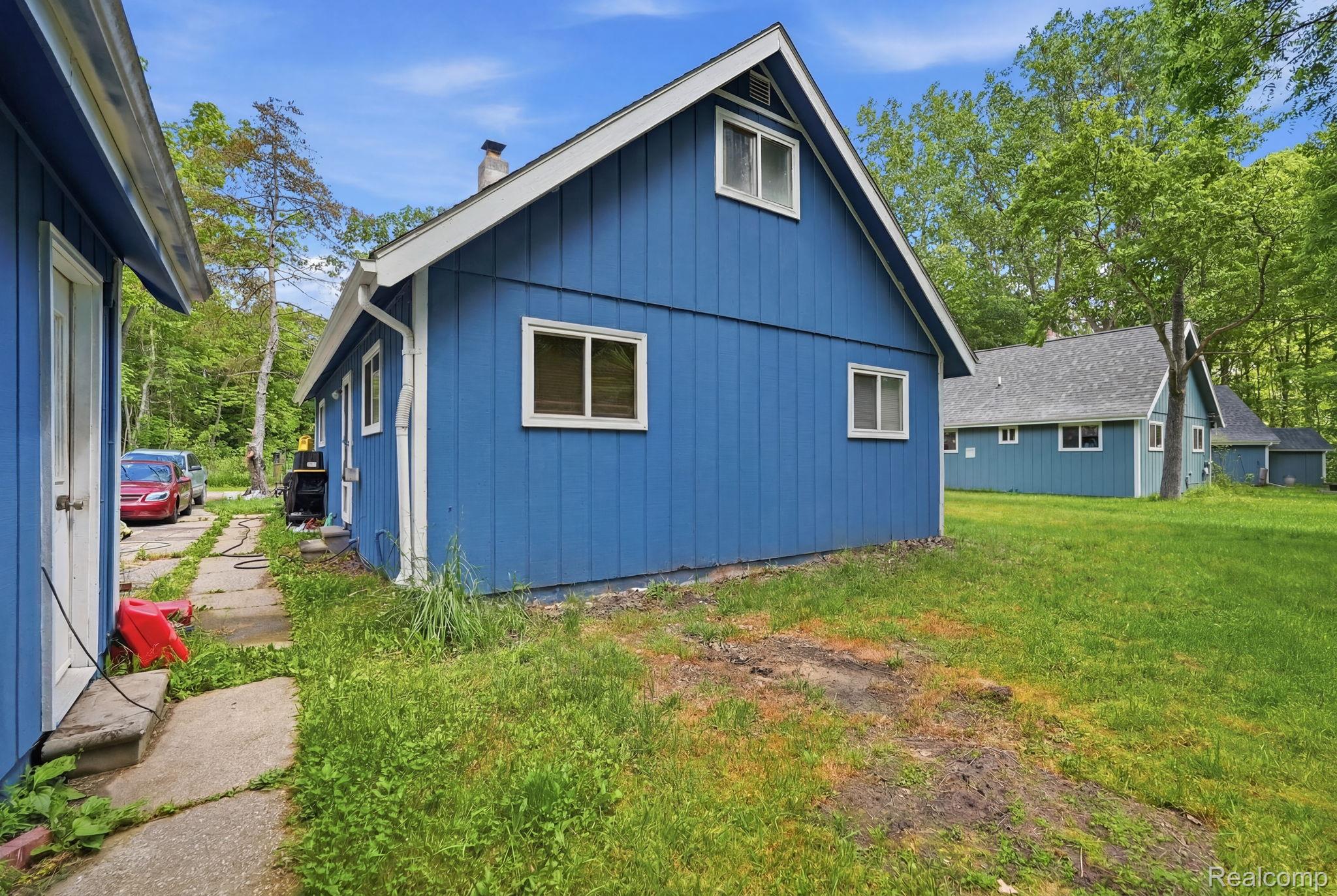 1699 Ditty Road