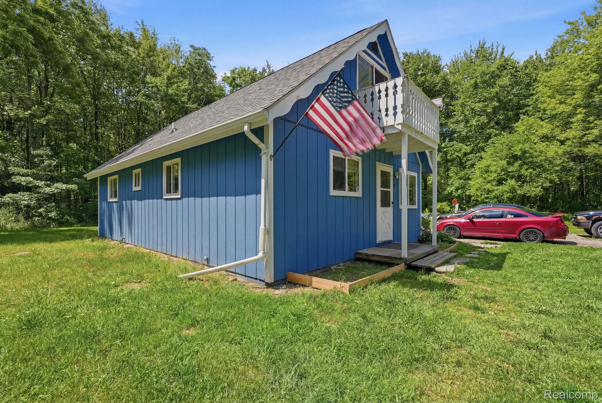 1699 Ditty Road