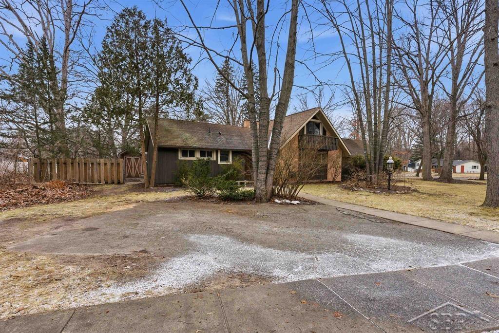 4905 Sturgeon Creek Parkway