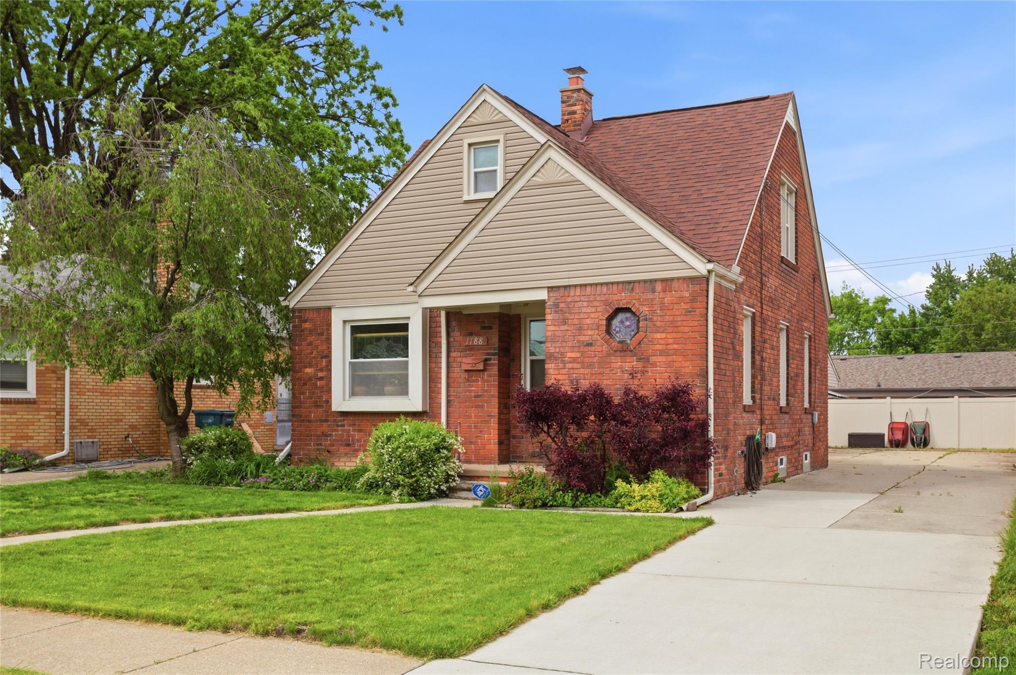 1188 Champaign Road