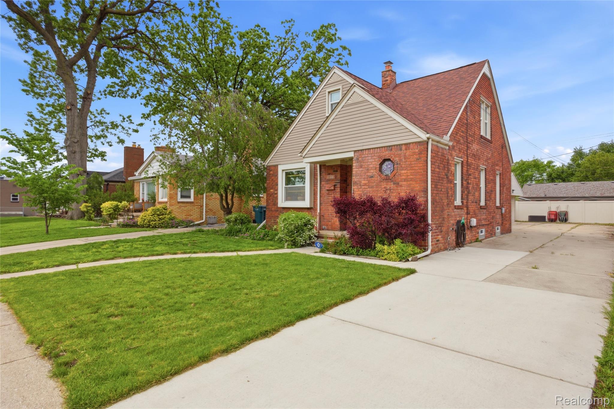 1188 Champaign Road