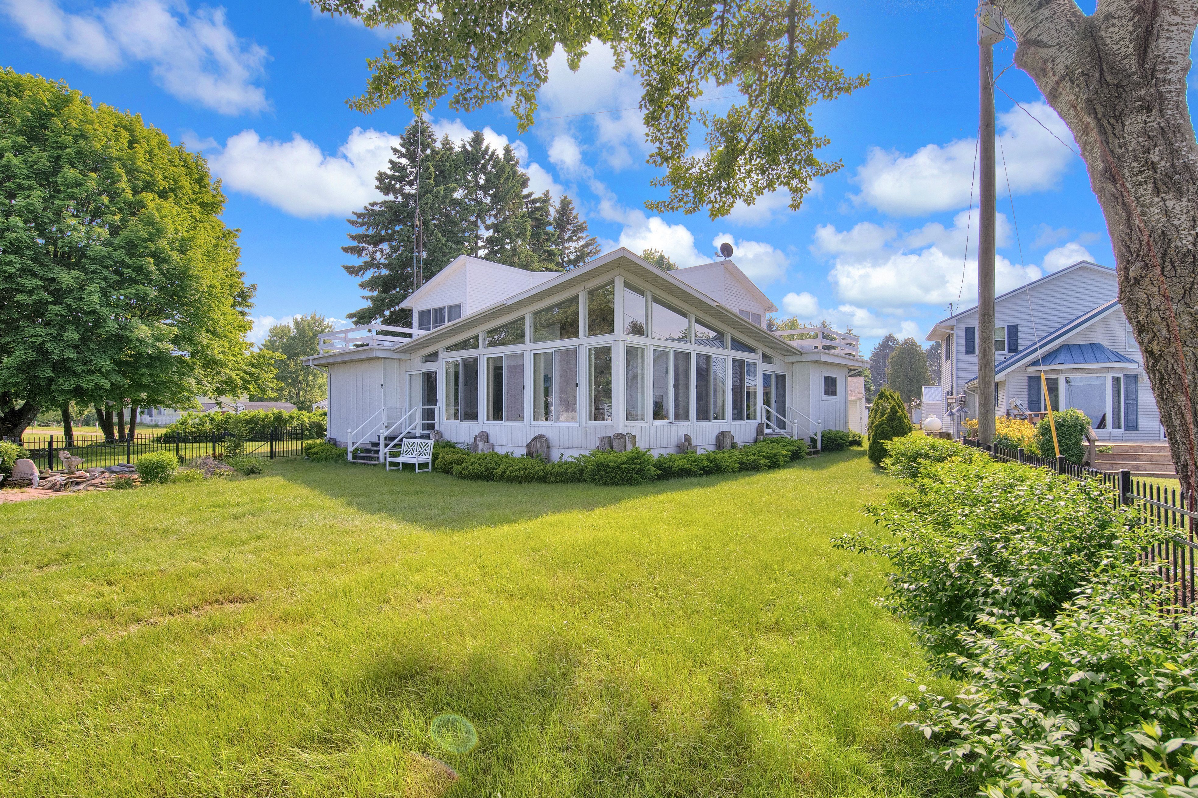 4308 N GRANDVIEW BEACH Drive