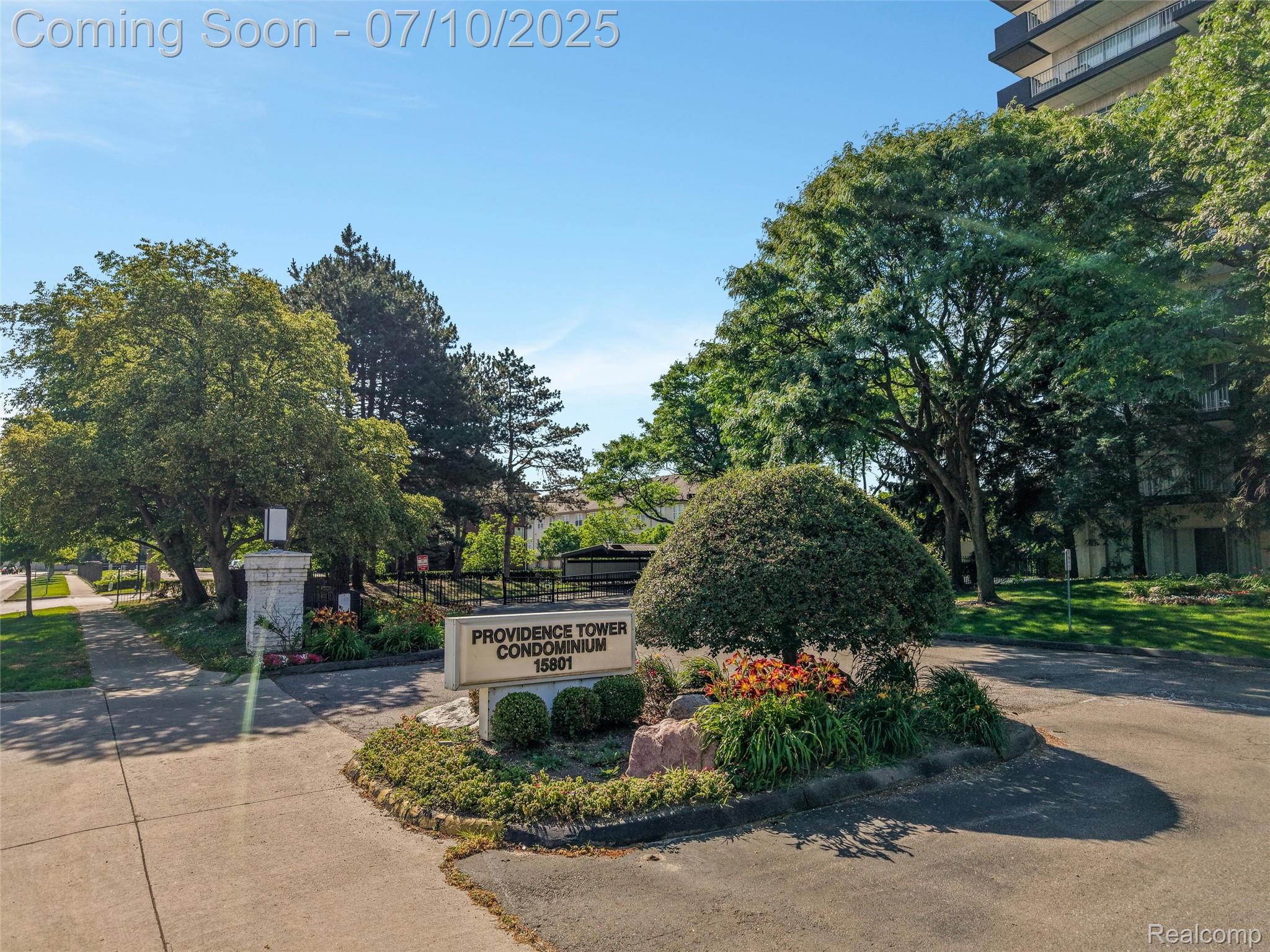 15801 Providence Drive #5