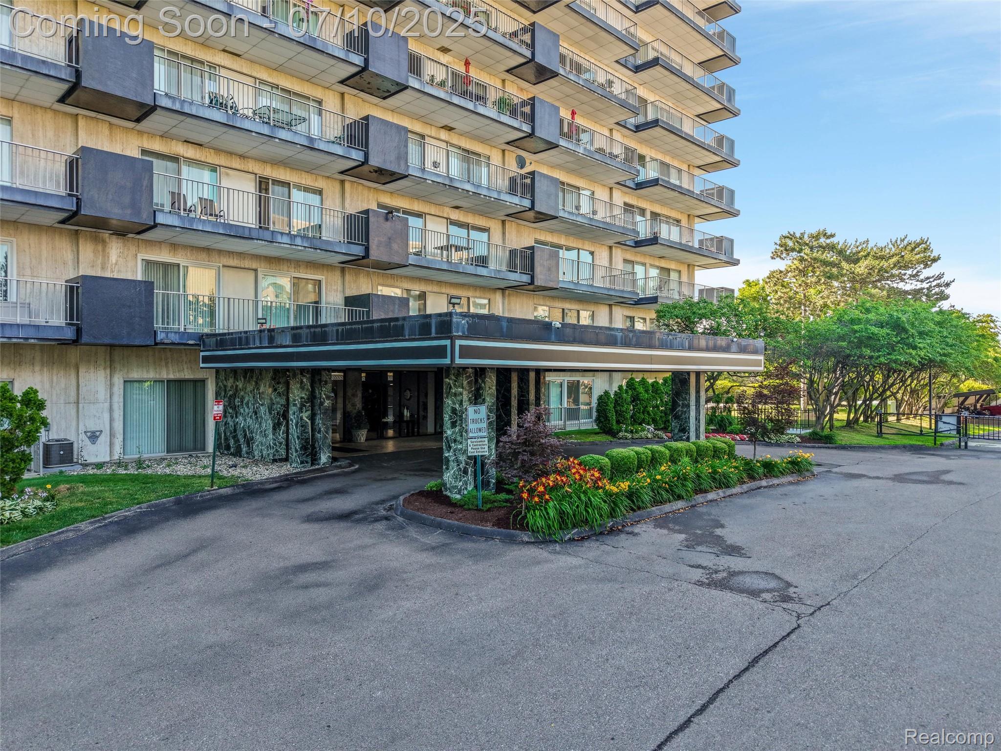 15801 Providence Drive #5