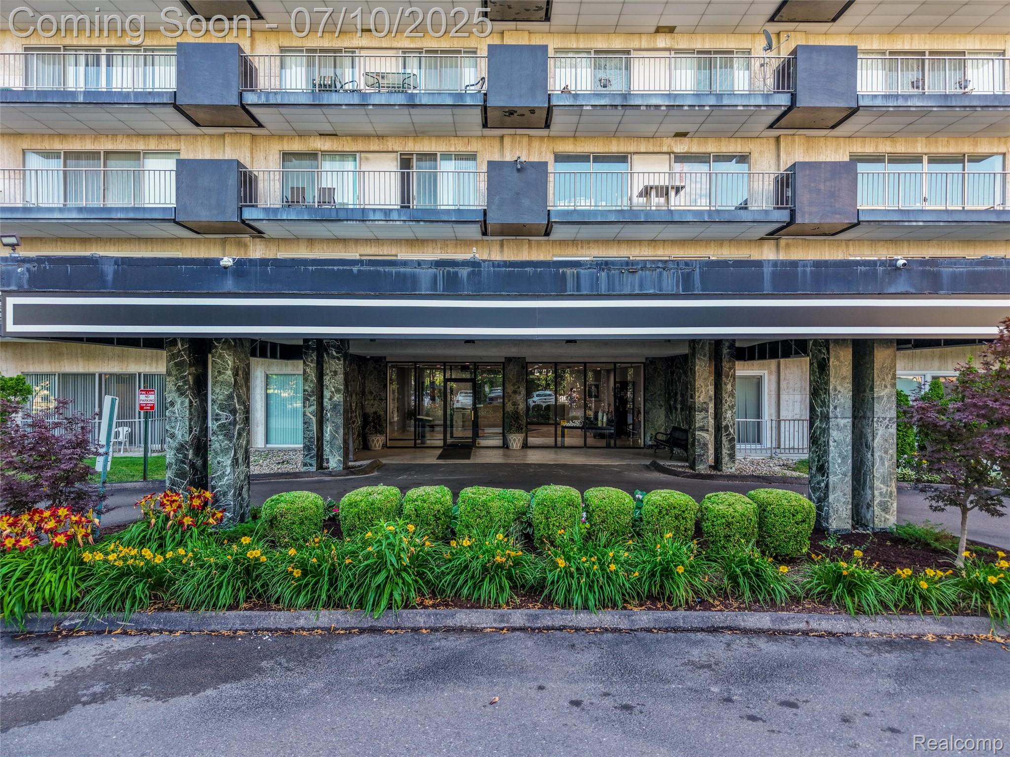 15801 Providence Drive #5