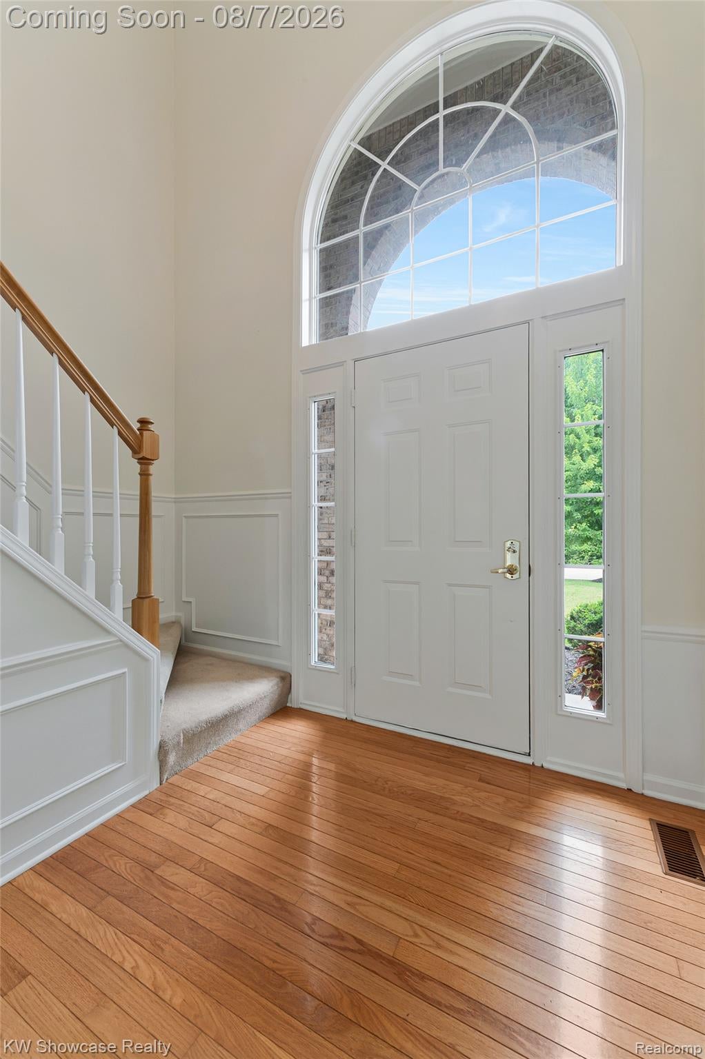 1960 Bloomfield Oaks Drive