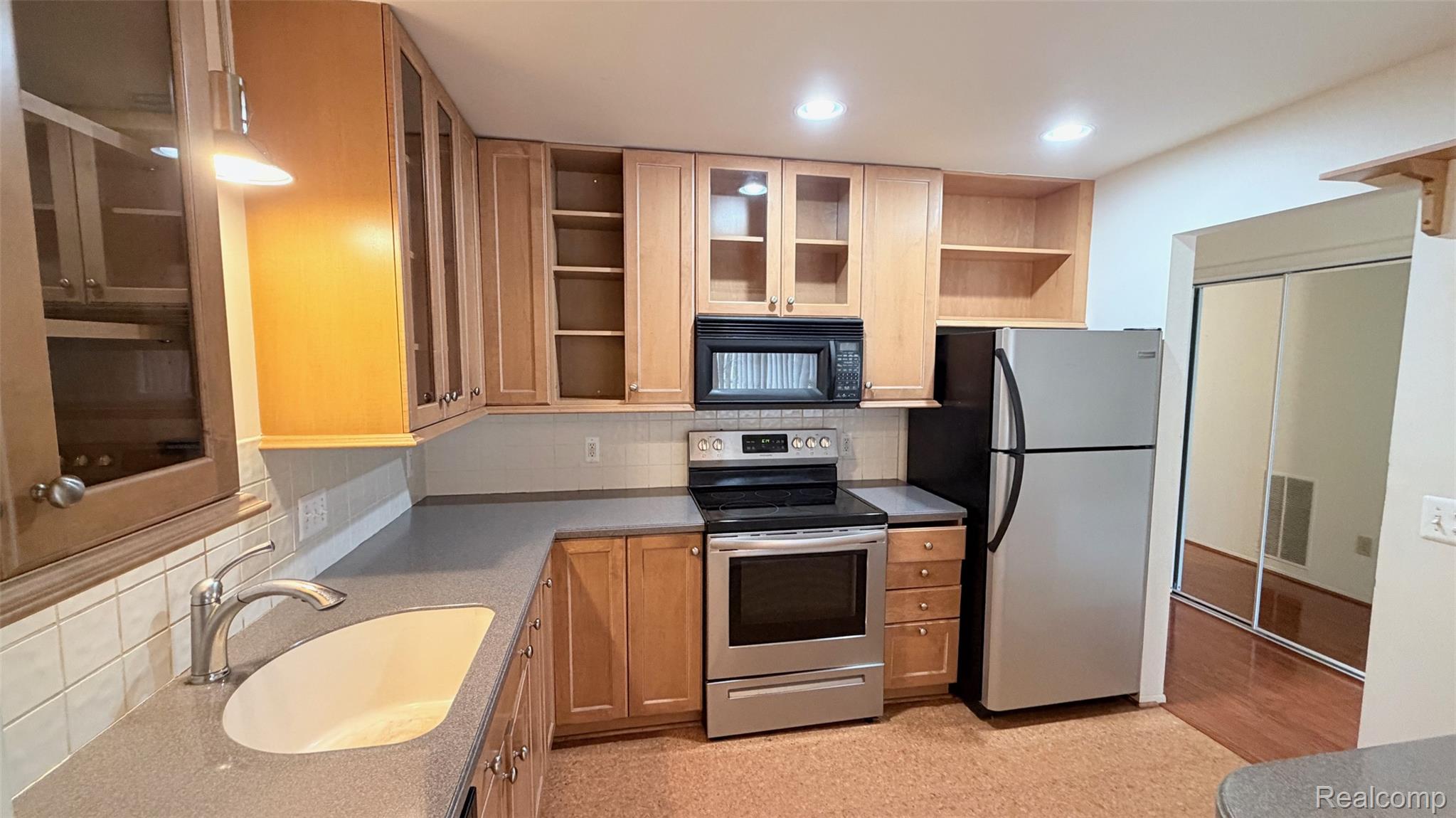 24219 Evergreen Road 39