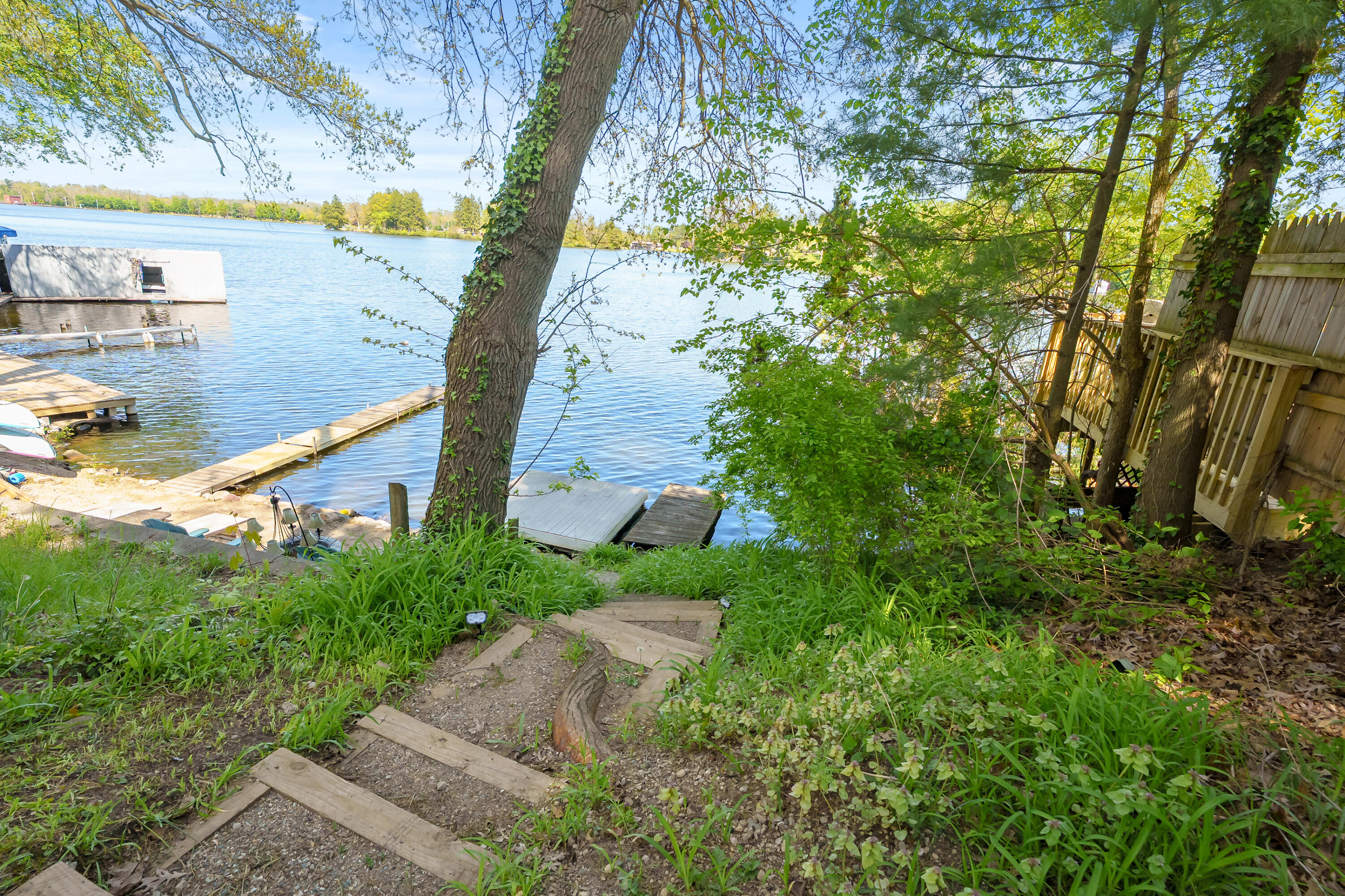 52320 Sheridan Road
