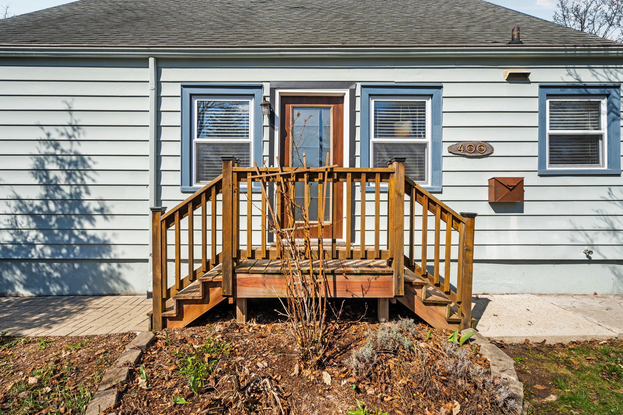 400 Montgomery Avenue