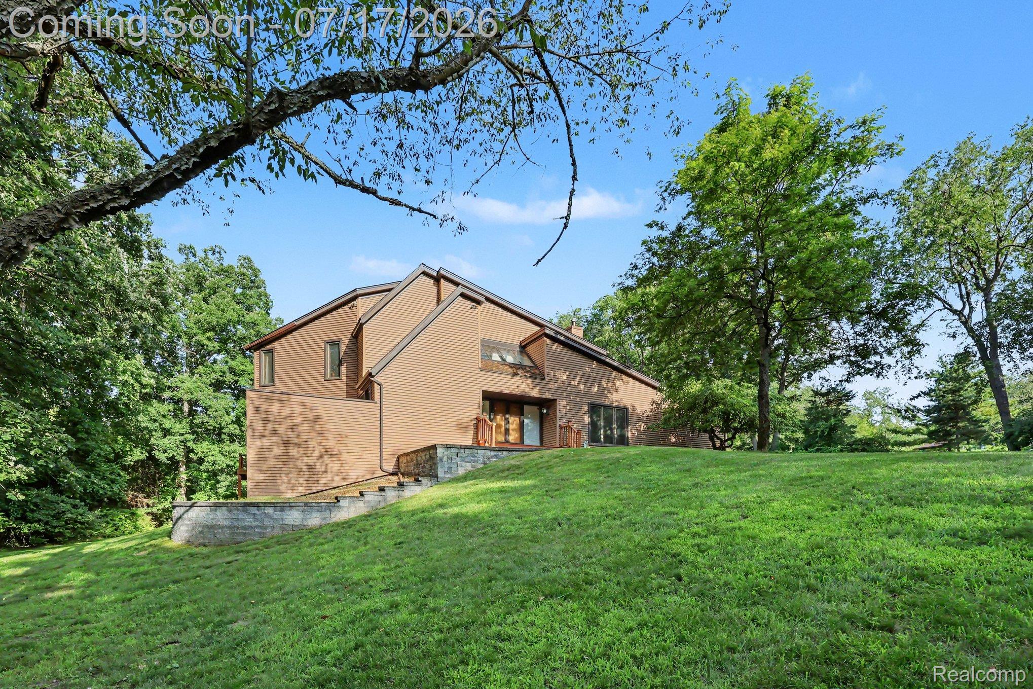 5685 Paint Valley Drive