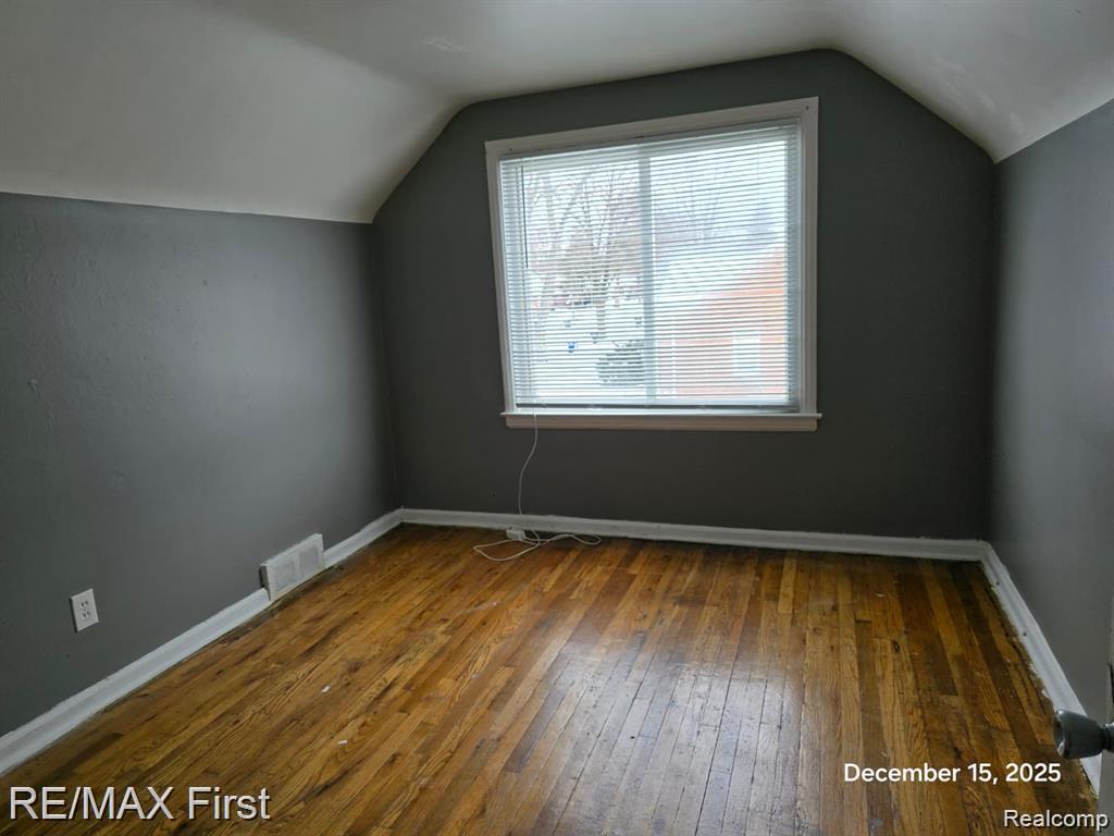 18582 Edinborough Road