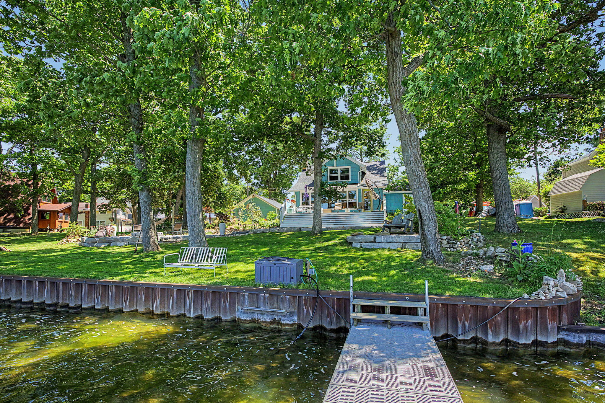 8565 Oakwood Court