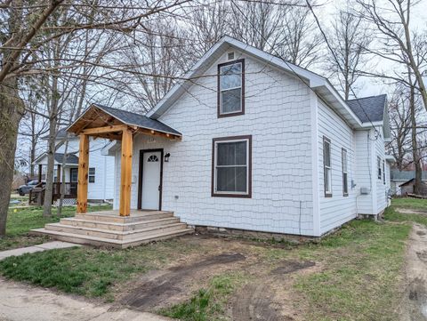239 Bangor Street Bangor City MI 49013
