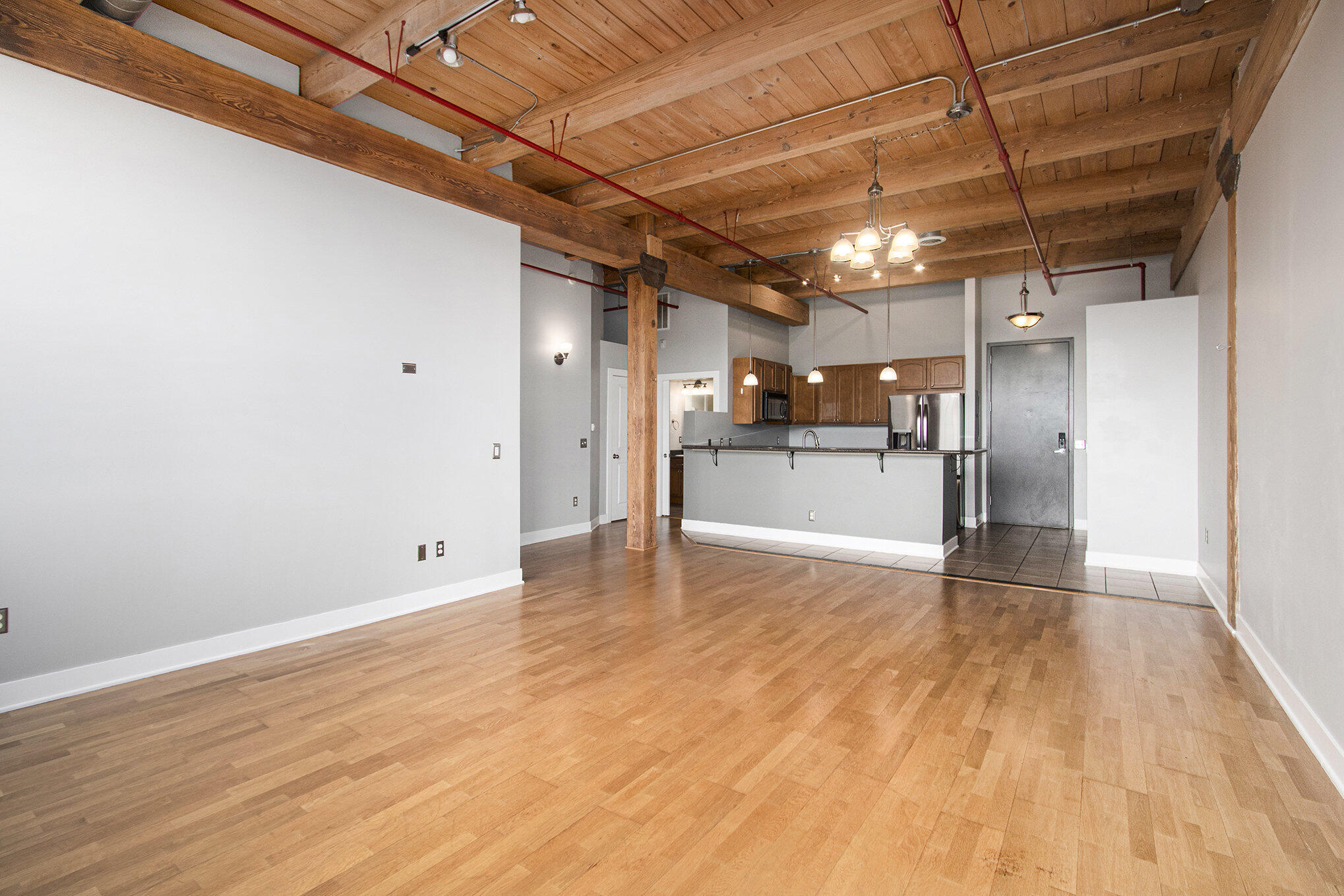 533 Columbia Avenue 121