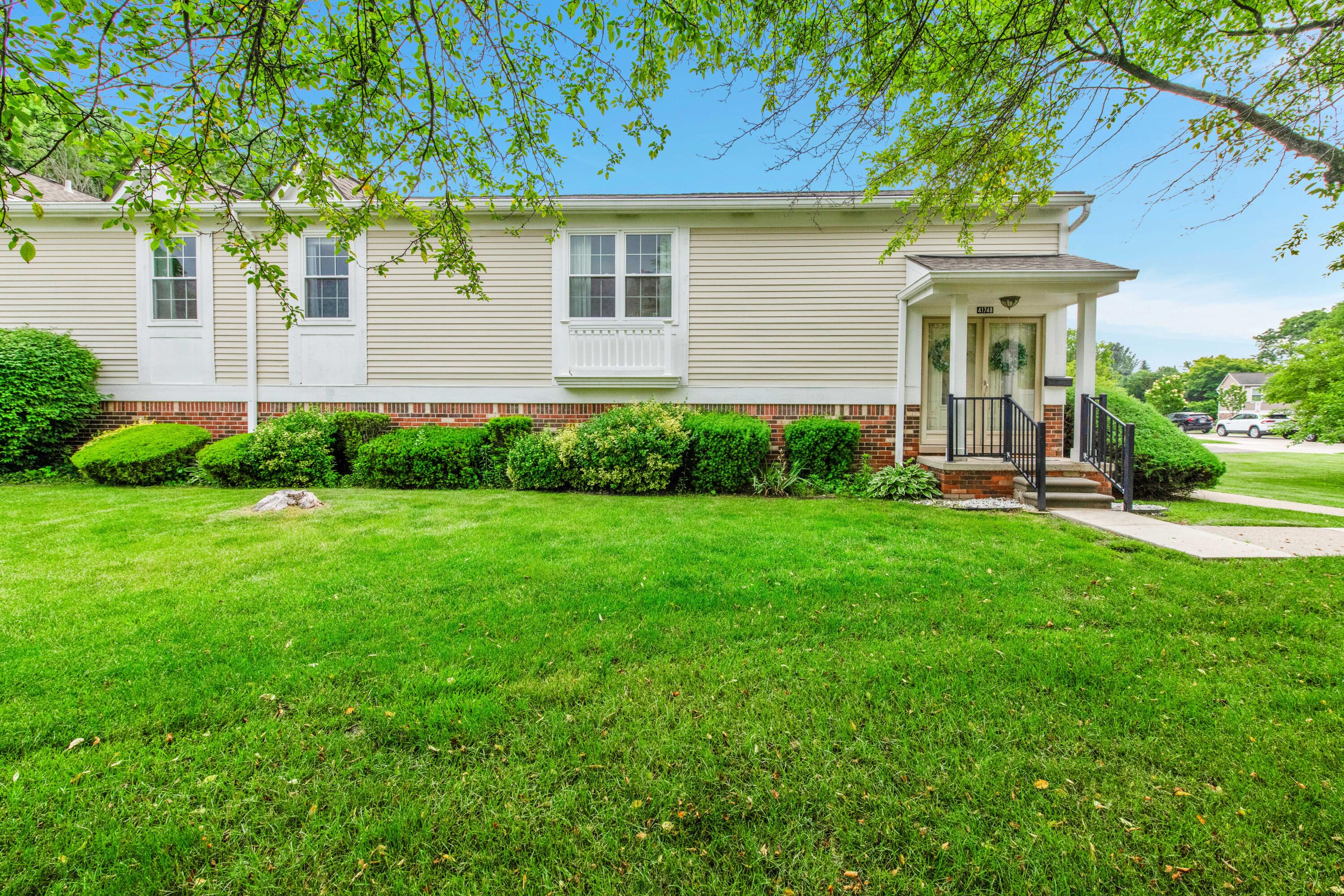 41748 Broquet Drive