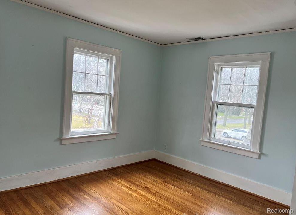 Birmingham, Michigan 48009, United States, 3 Bedrooms Bedrooms, ,2 BathroomsBathrooms,Residential,Active,256291