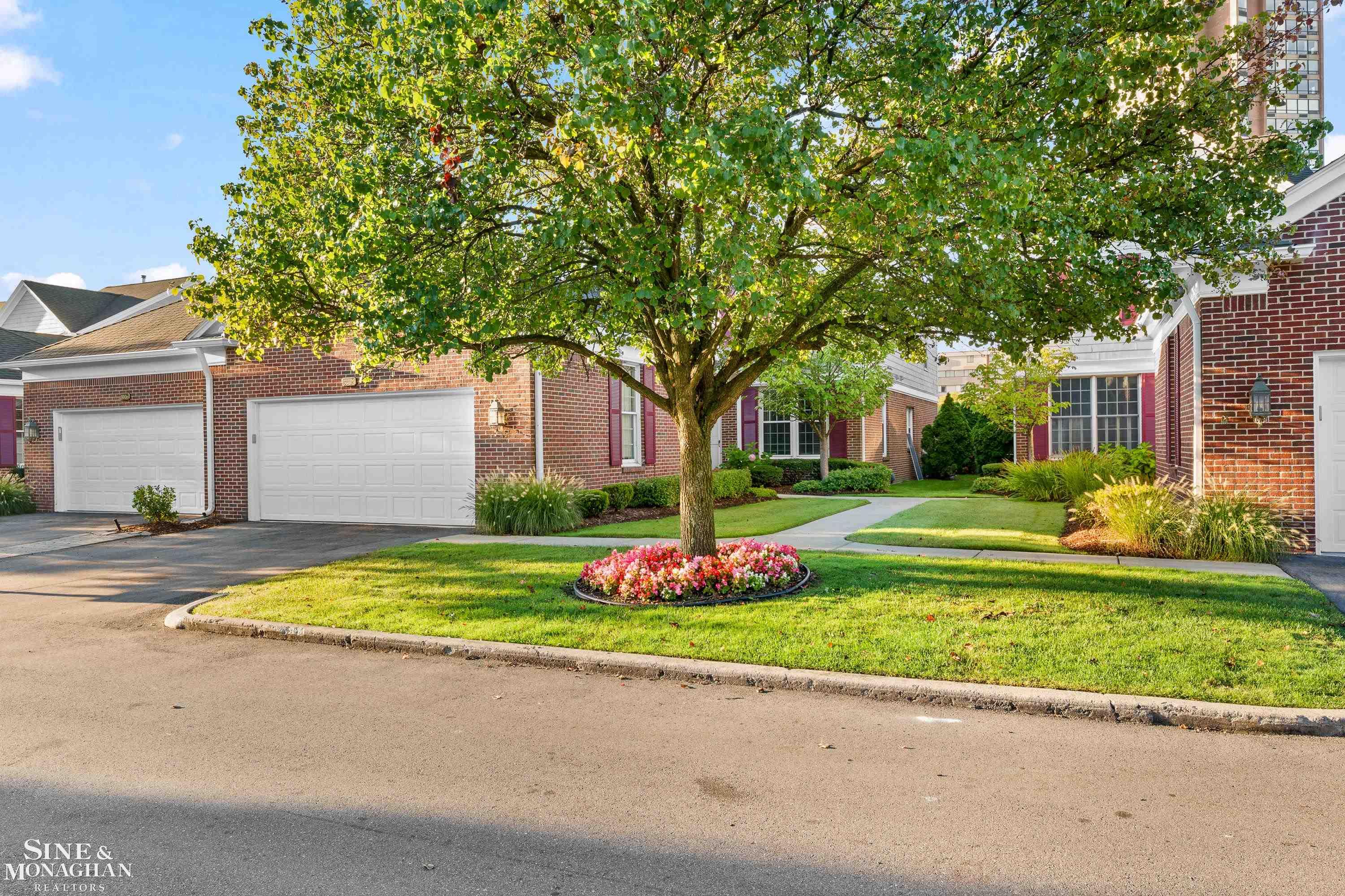 9004 Harbor Place Drive