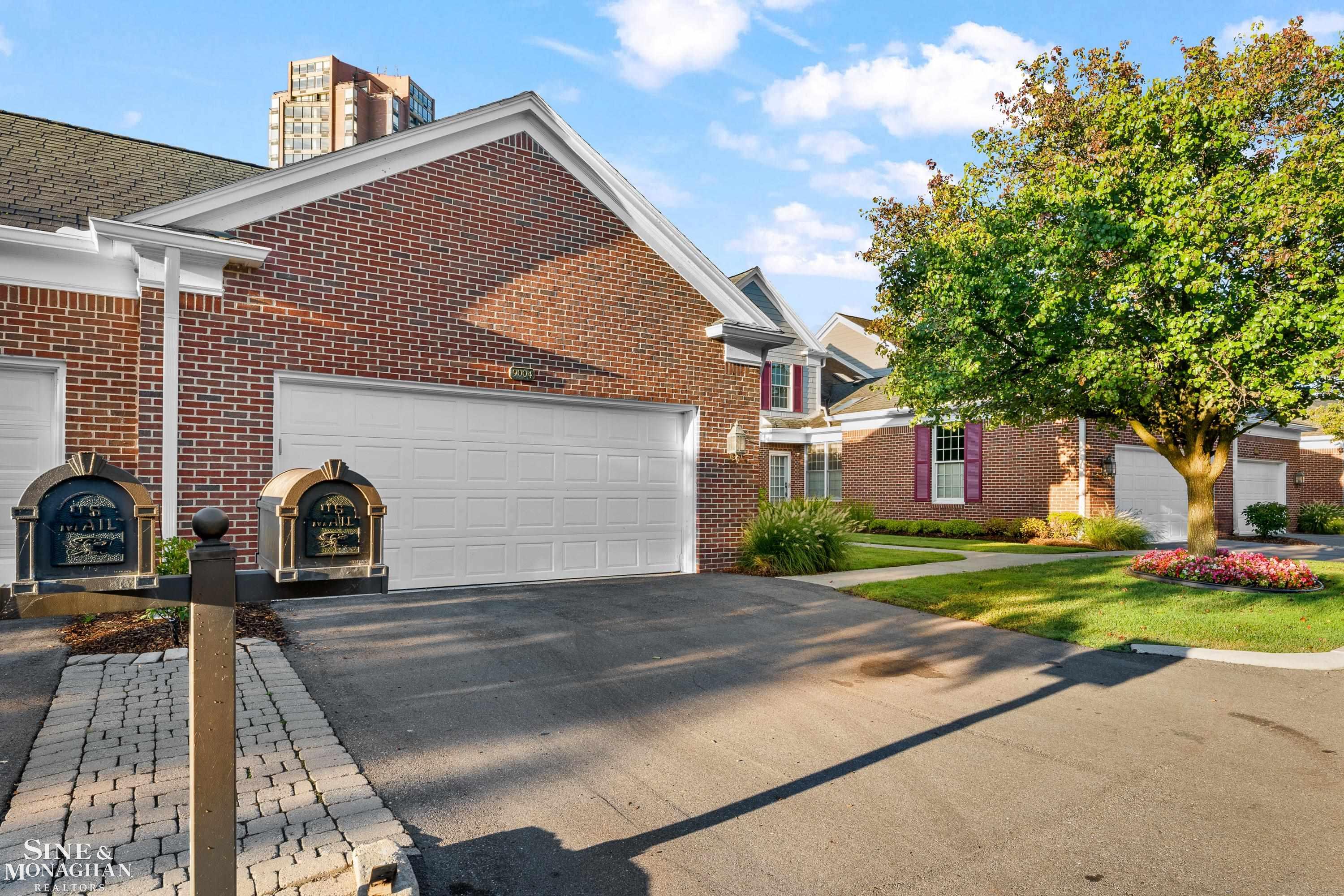 9004 Harbor Place Drive