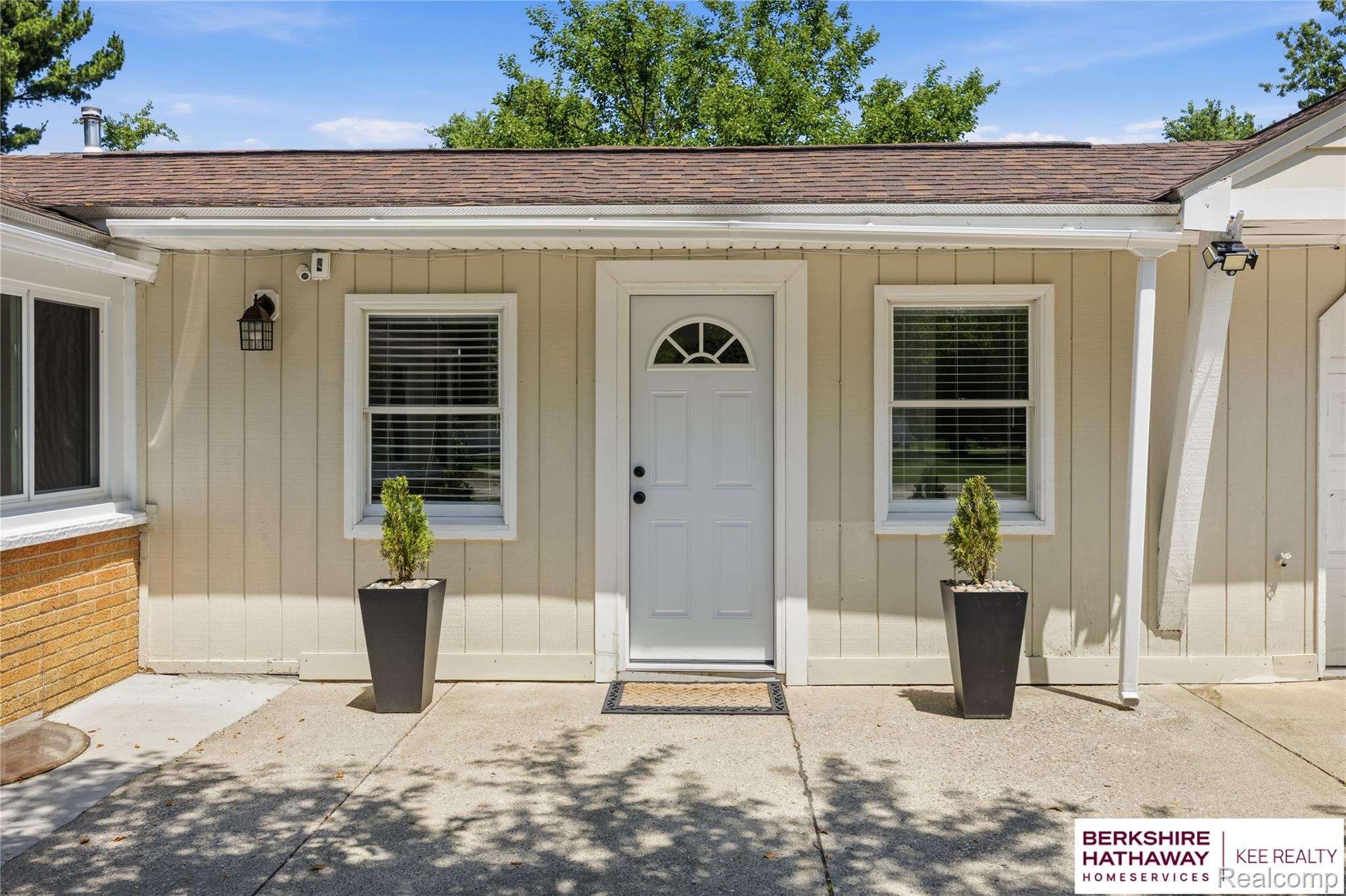 8025 Fieldcrest Drive