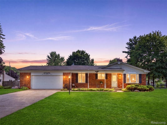6271 PEACH DR, CLARKSTON, MI 48346 - Image fbcb354ef296f33f906f5f1c9dee19fb/3026907931