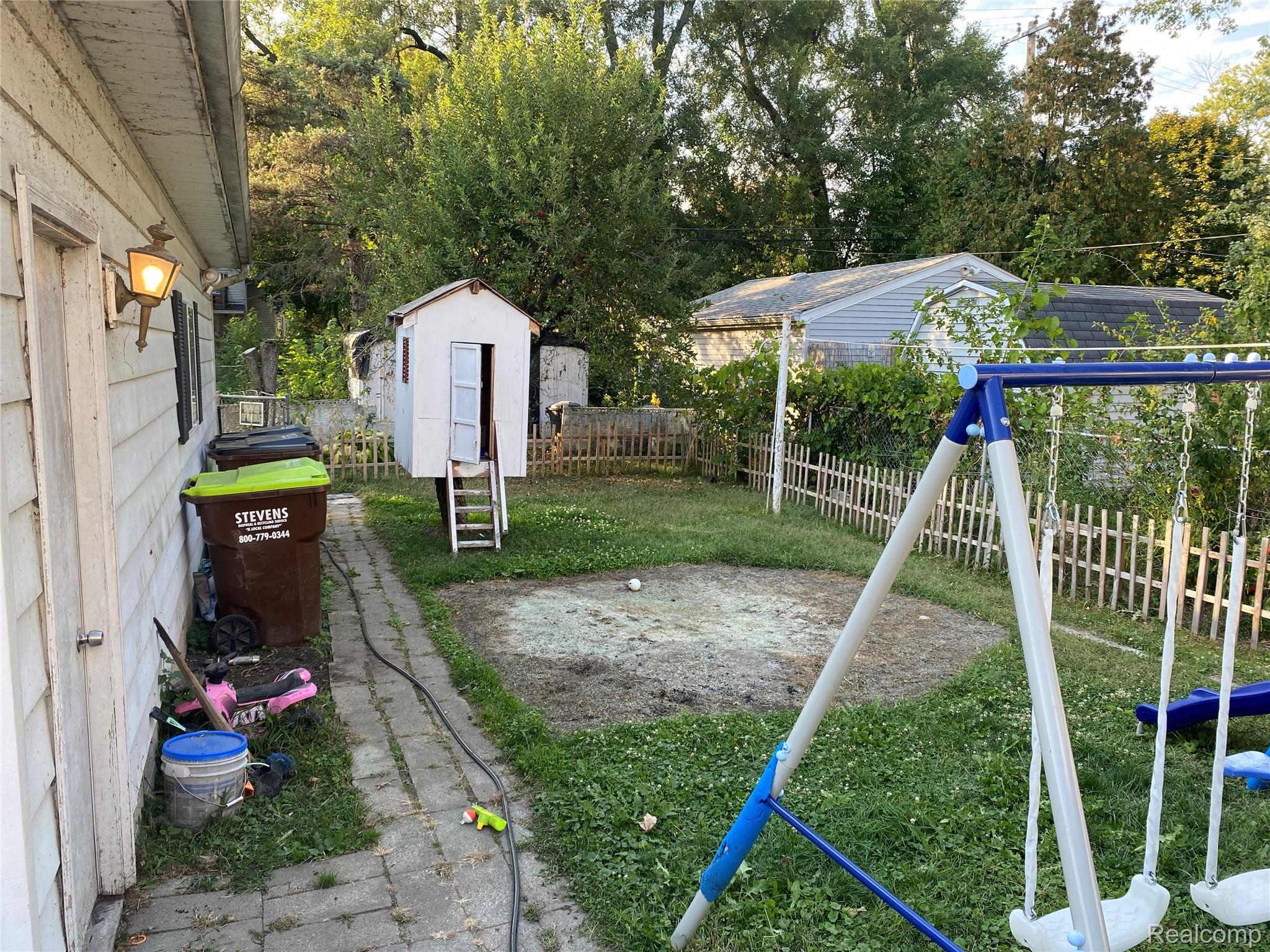 412 Winchester Street