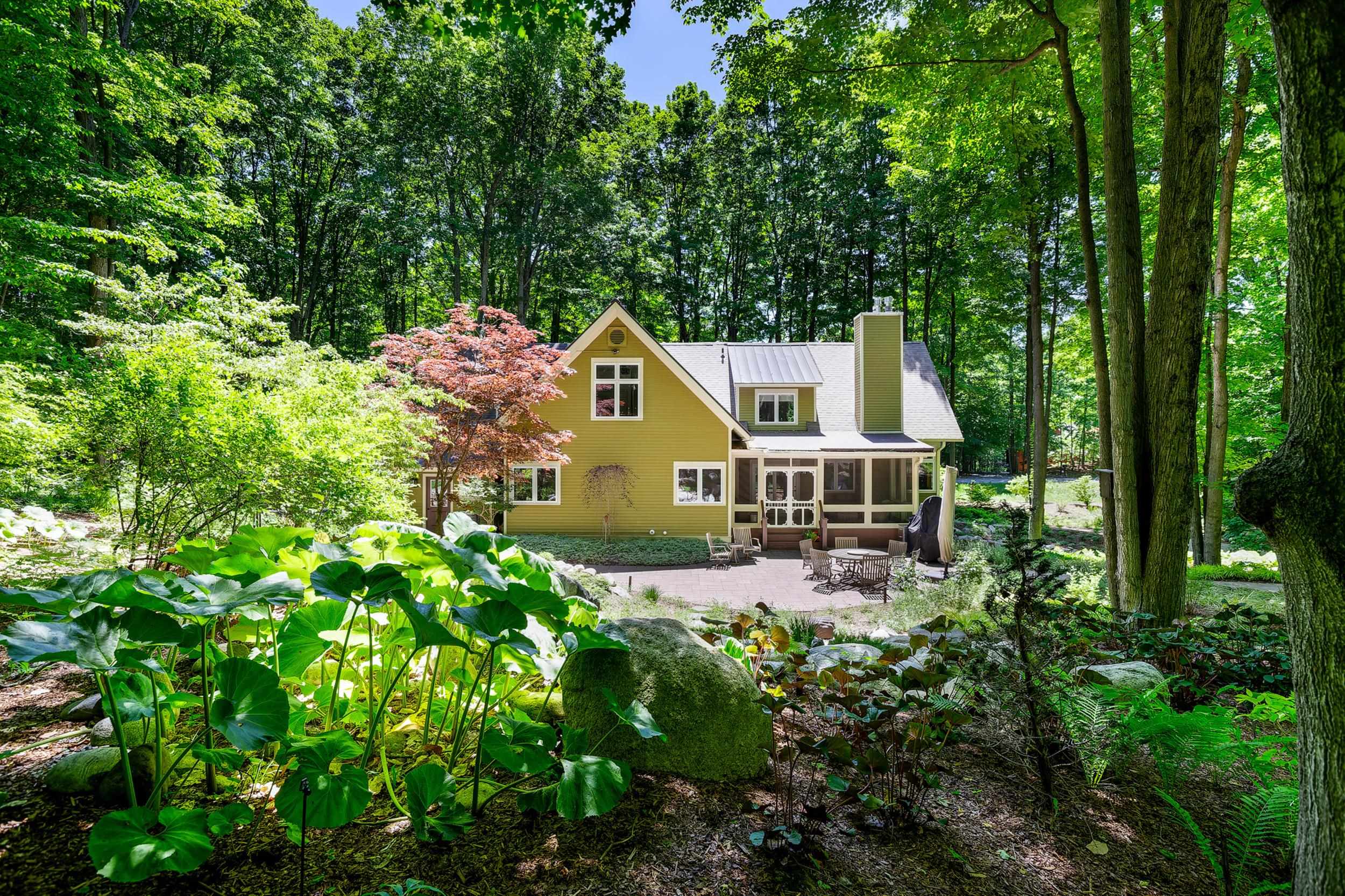 11610 Mountain Woods Drive