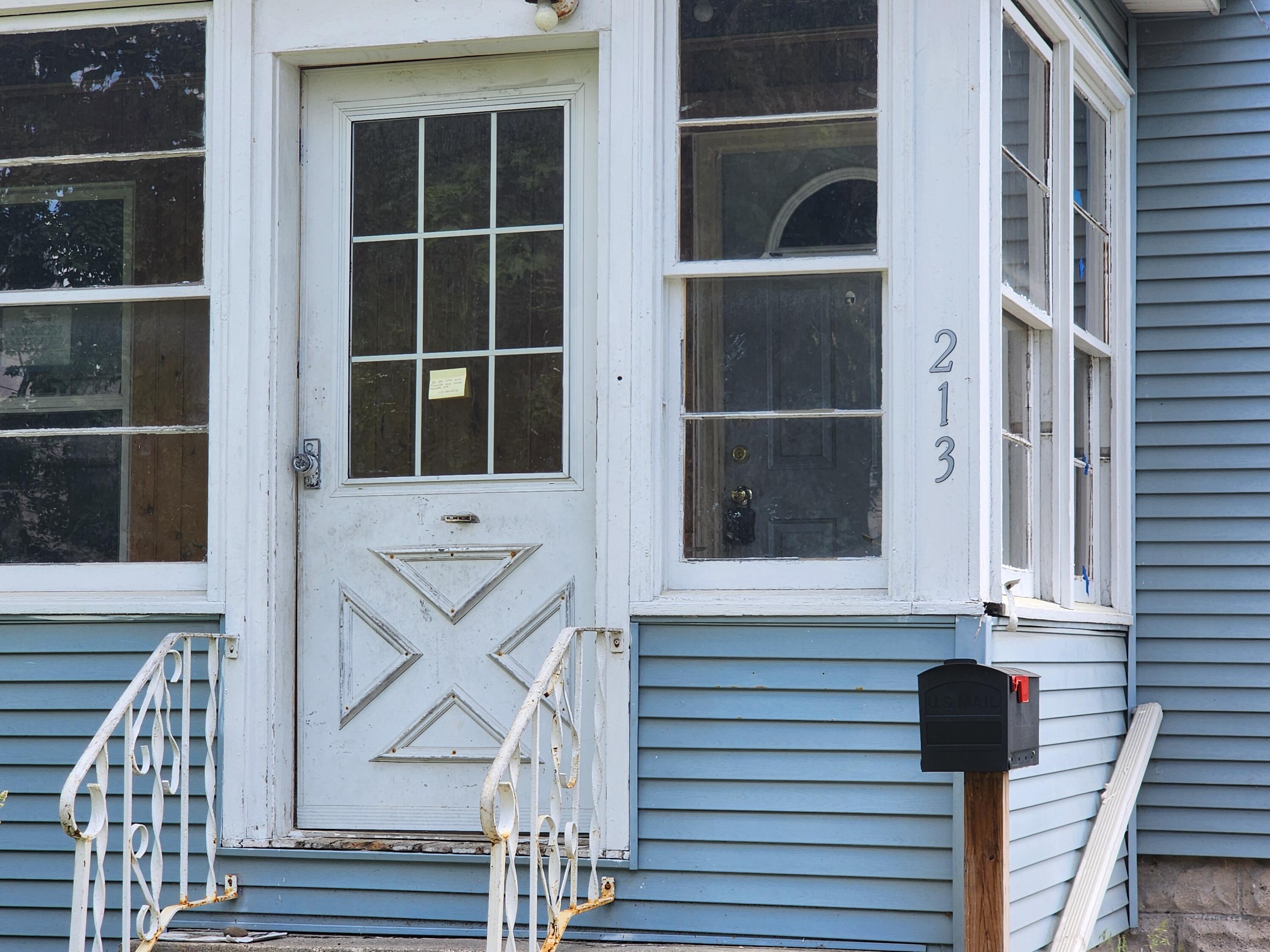 213 E High Street