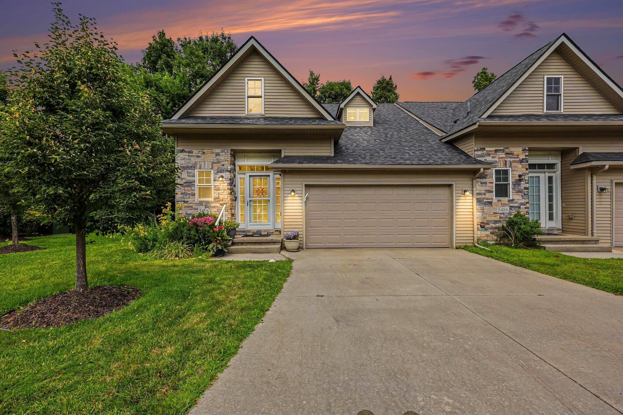 5496 Trillium Crossing Court