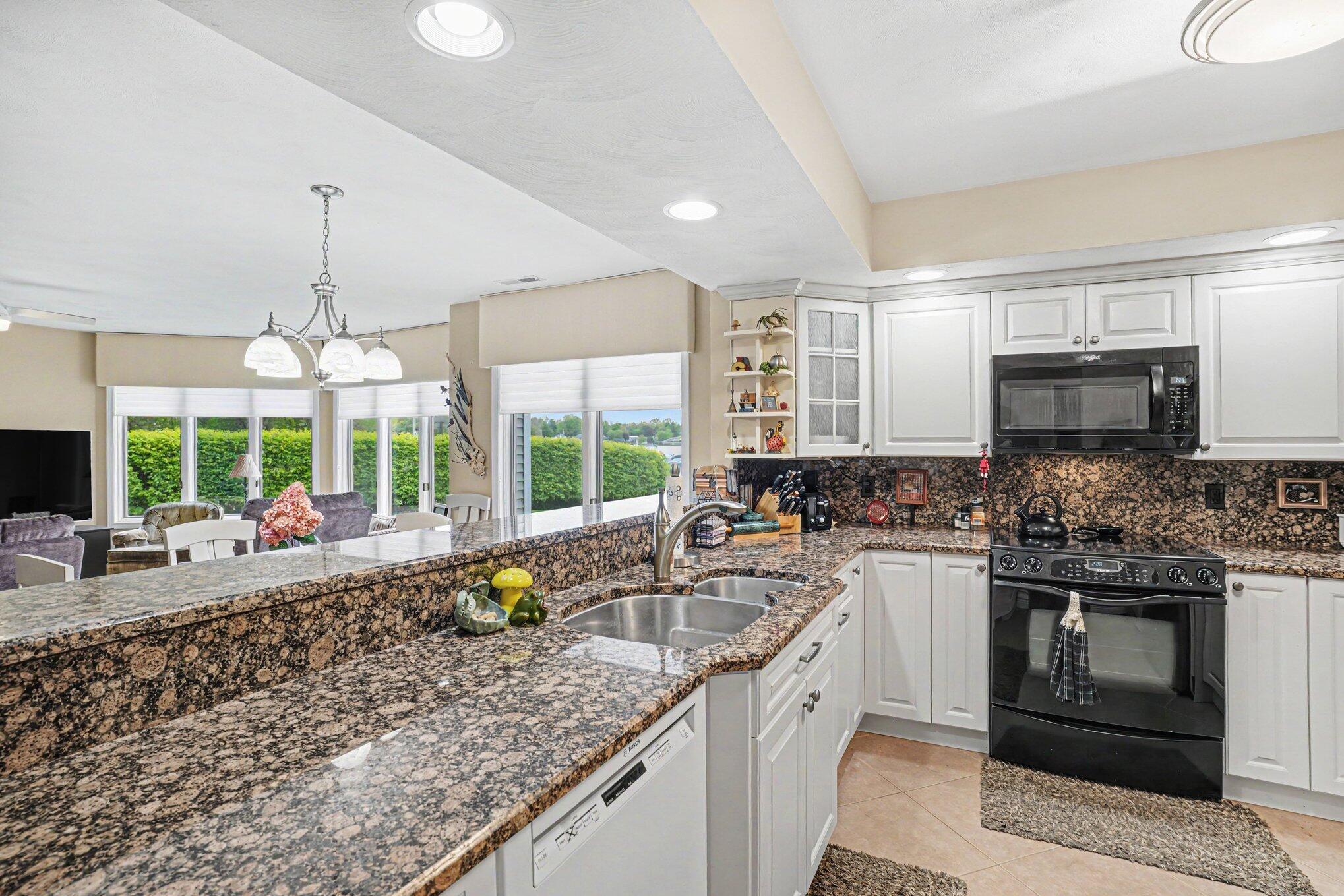 355 W Columbia Avenue W 104