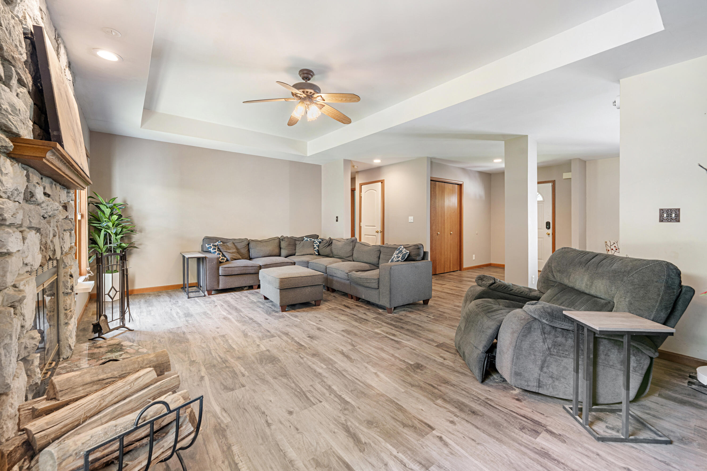 Properties Available 4 - 4 87 67th Street