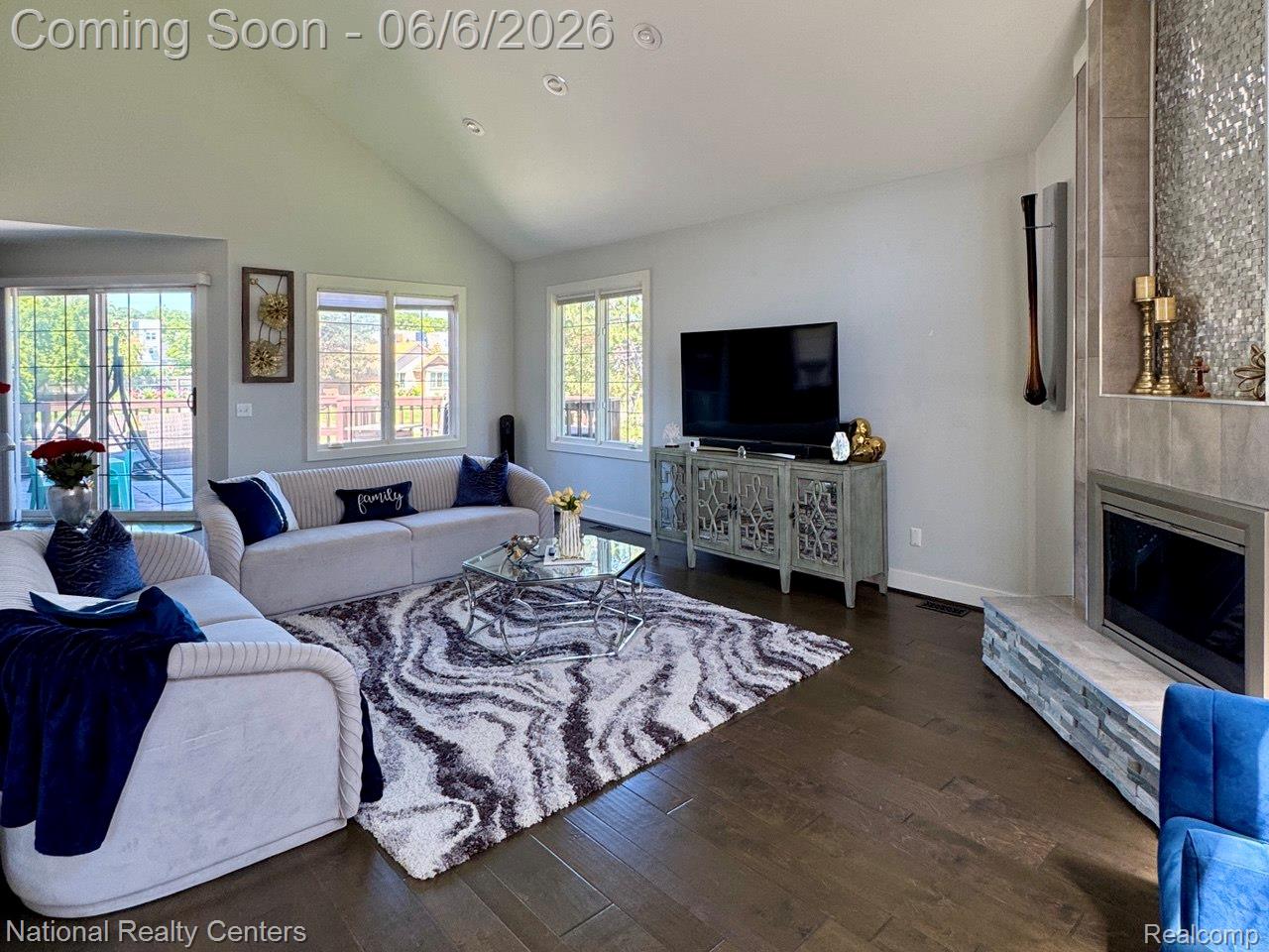 39376 Heatherbrook Drive