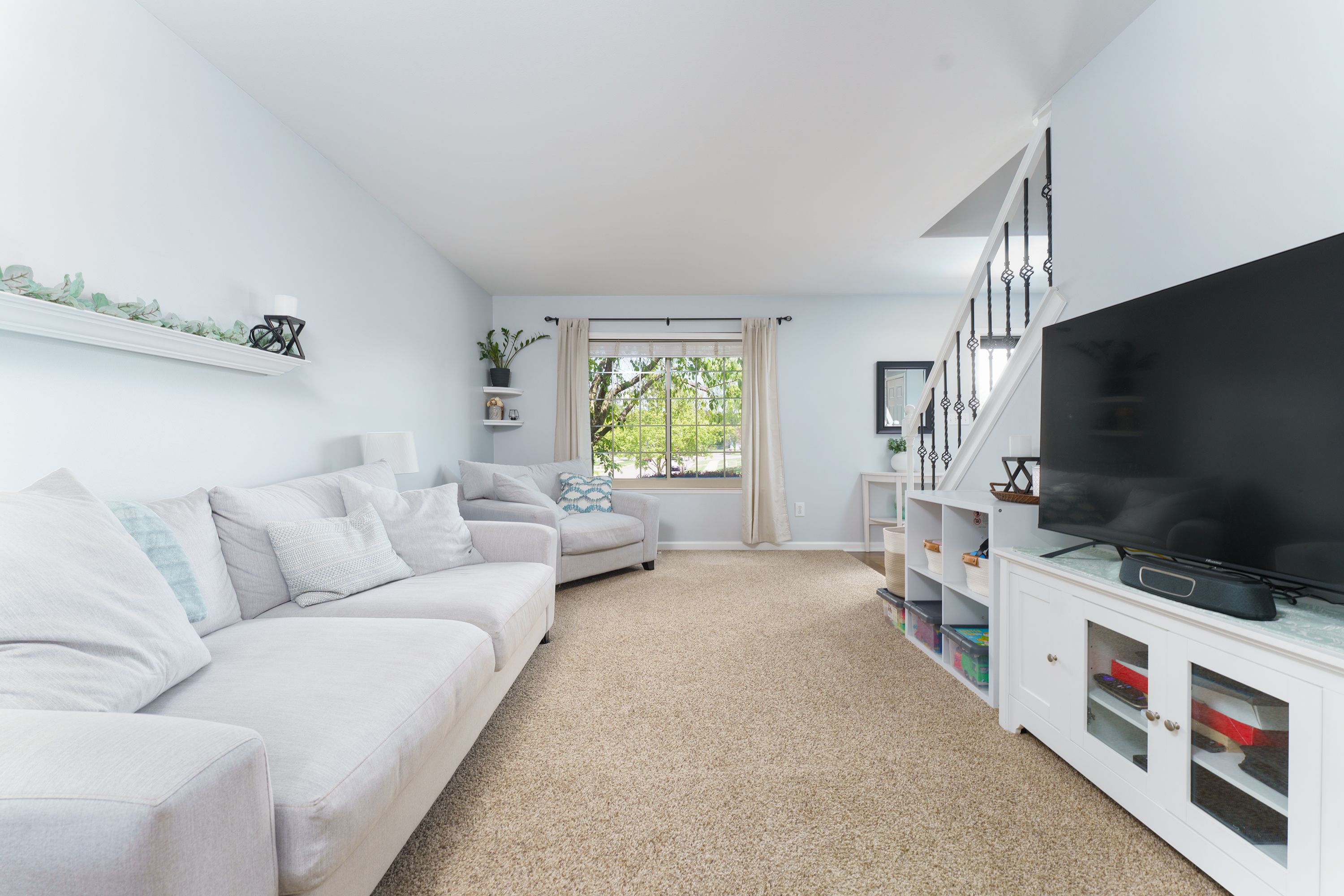 455 EAGLE Way