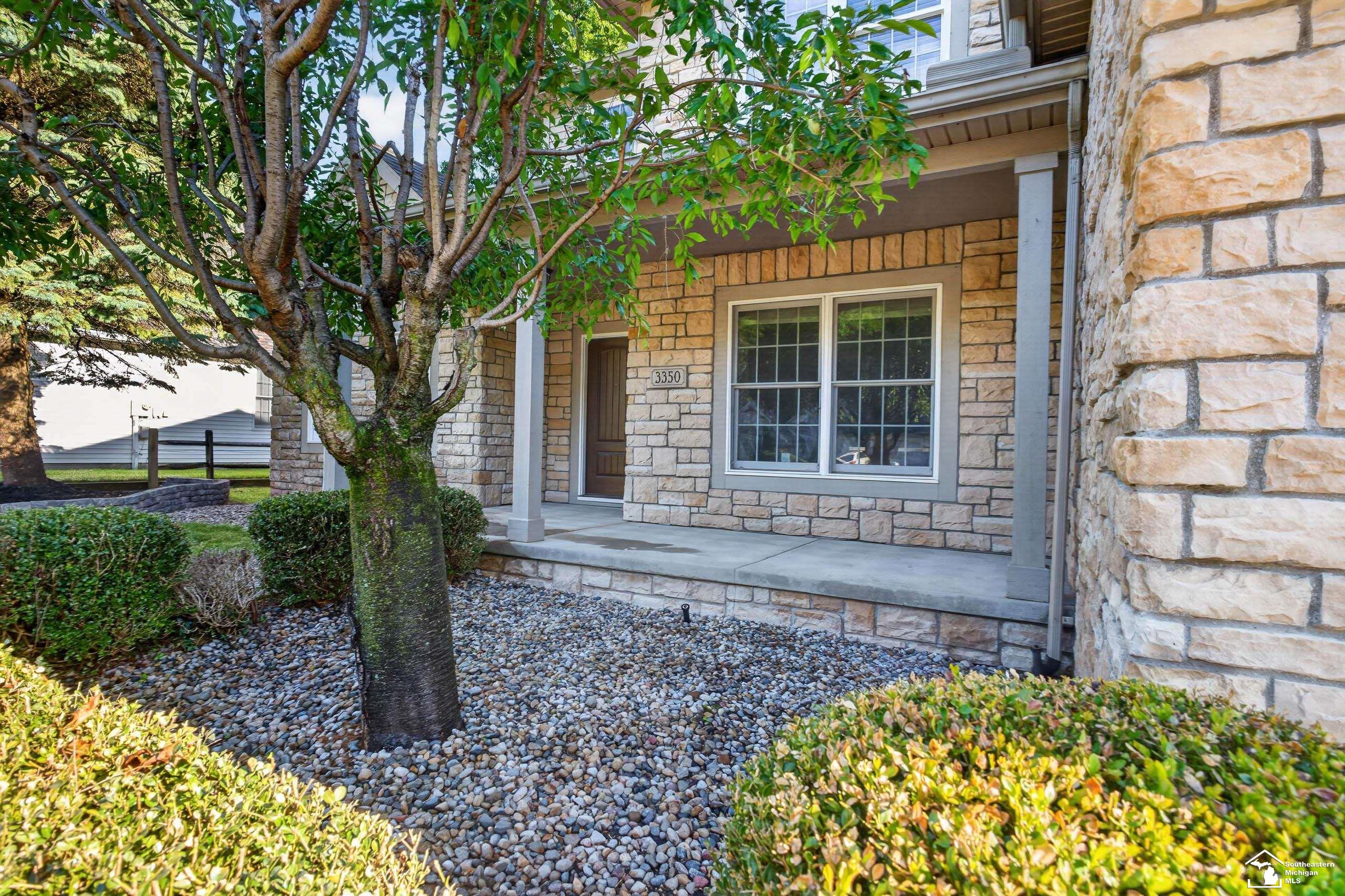 3350 Quail Hollow Drive