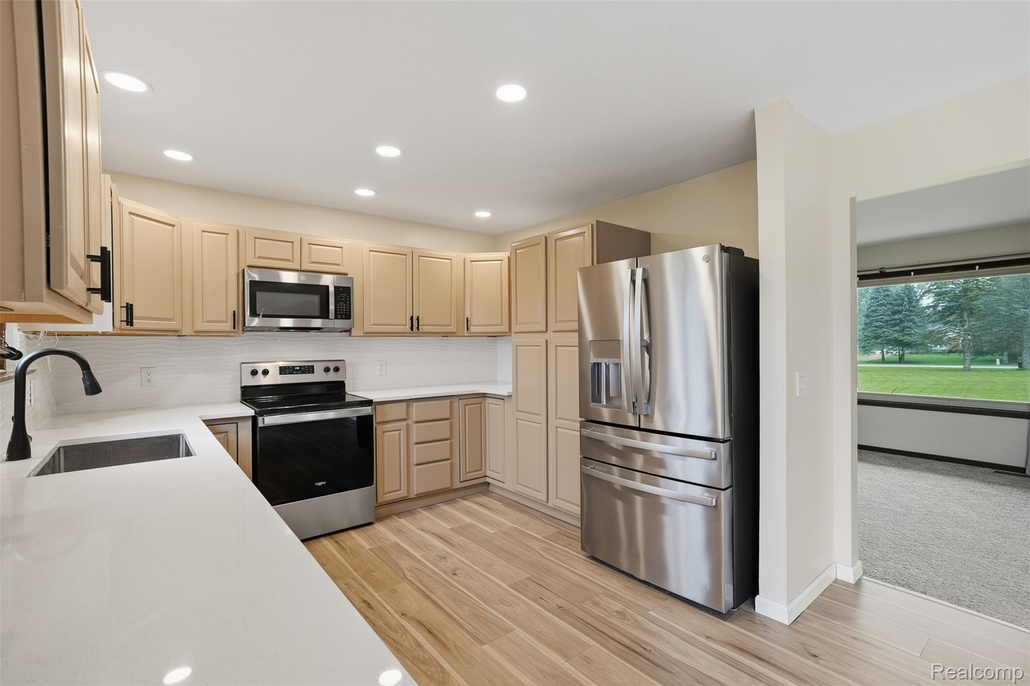 2800 Cedar Valley Drive