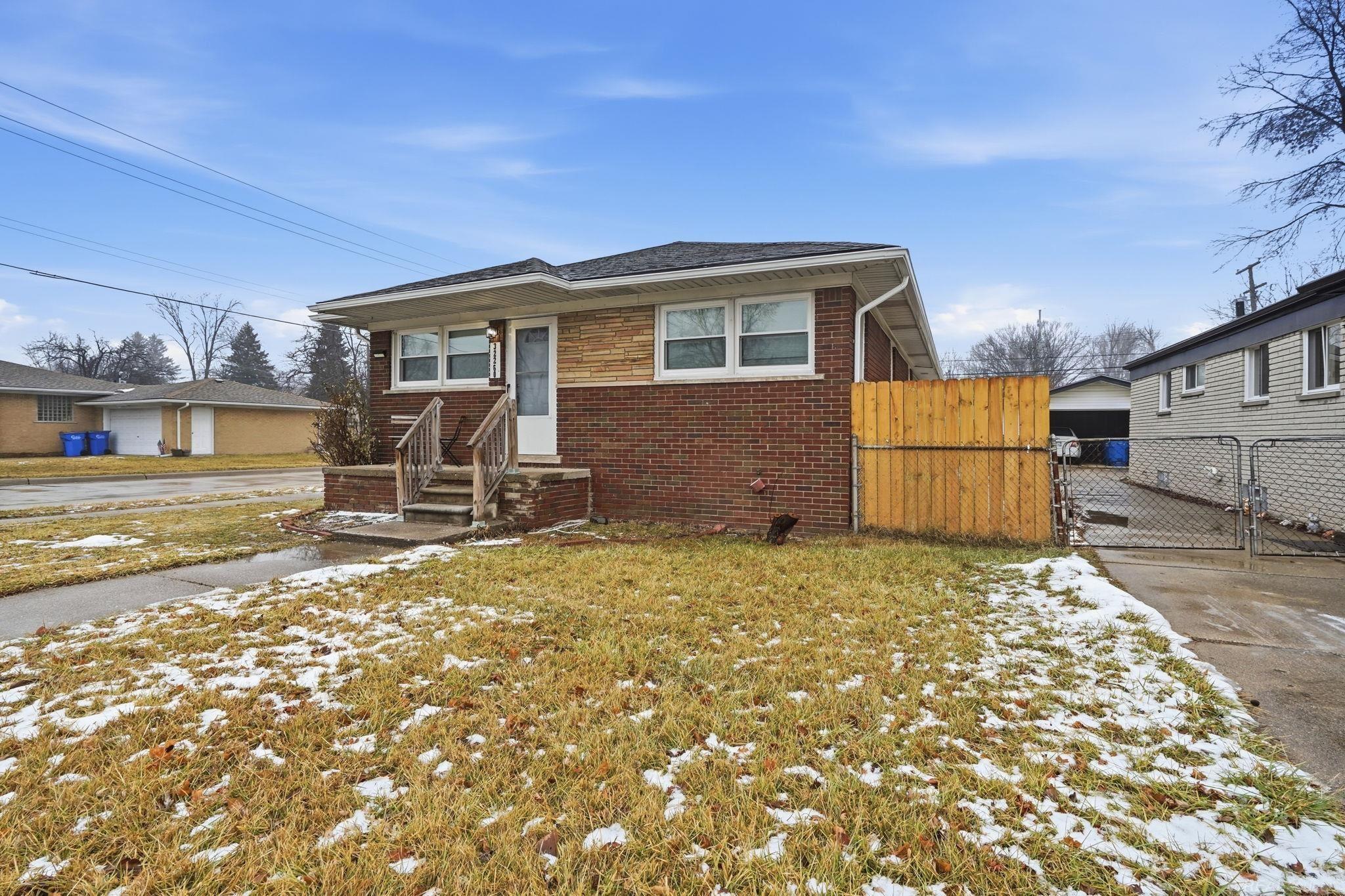 32260 Linderman Avenue