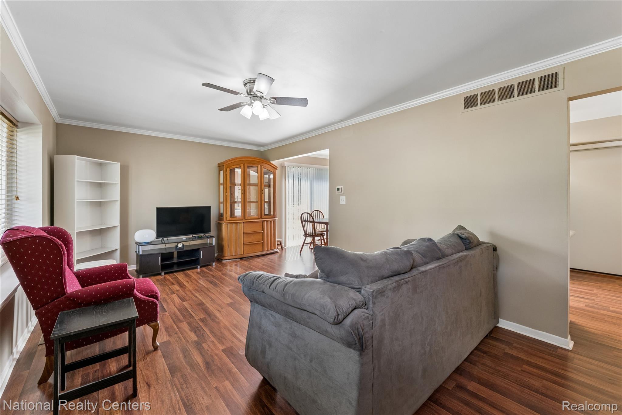 41646 BEDFORD DR