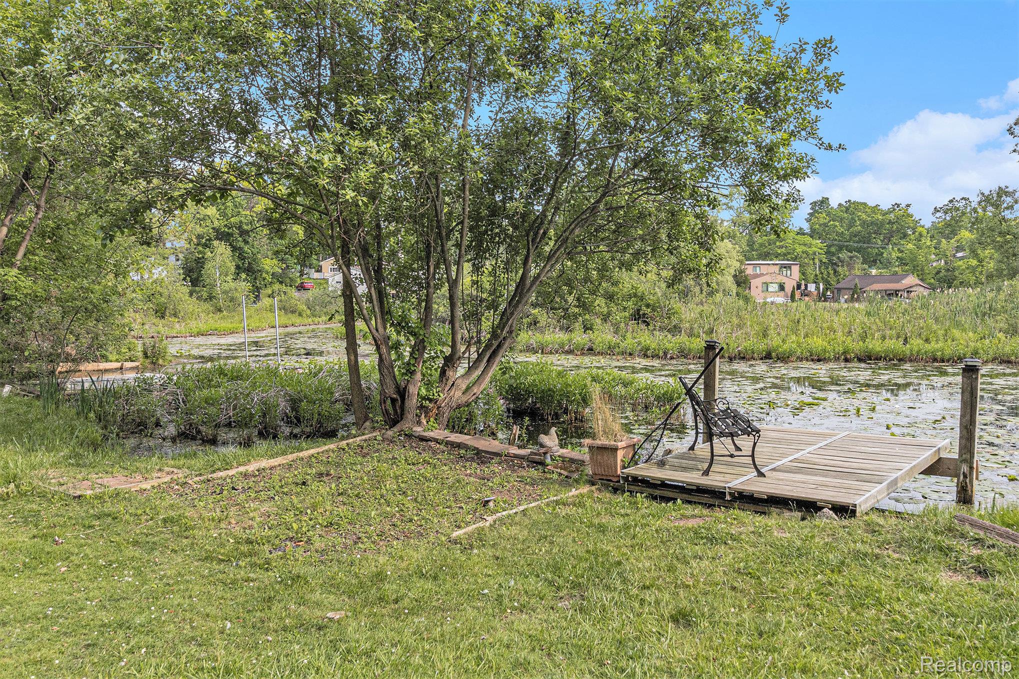 Lake Orion Village, Michigan 48362, United States, 3 Bedrooms Bedrooms, ,2 BathroomsBathrooms,Residential,Active,153323