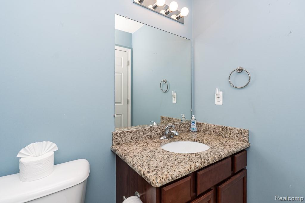 Warren City, Michigan 48092, United States, 3 Bedrooms Bedrooms, ,2 BathroomsBathrooms,Residential,Active,223418