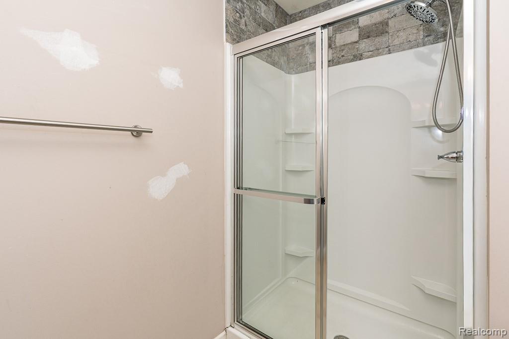 Warren City, Michigan 48092, United States, 3 Bedrooms Bedrooms, ,2 BathroomsBathrooms,Residential,Active,223418