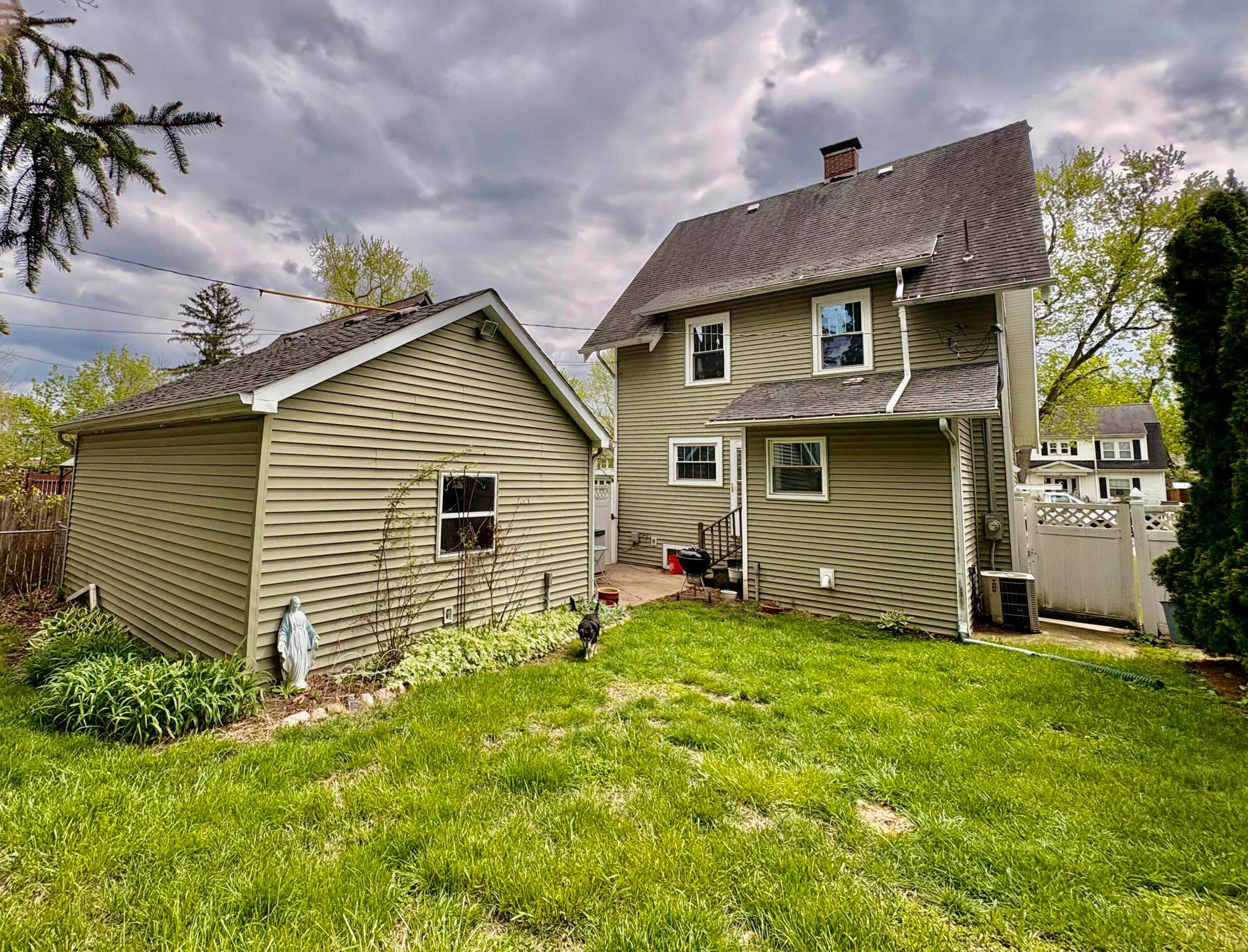 754 Oakridge Drive